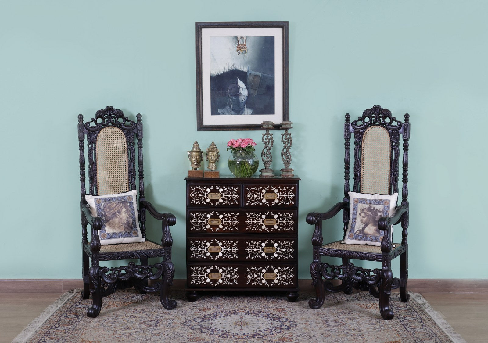 Gysbort Chest of Drawers