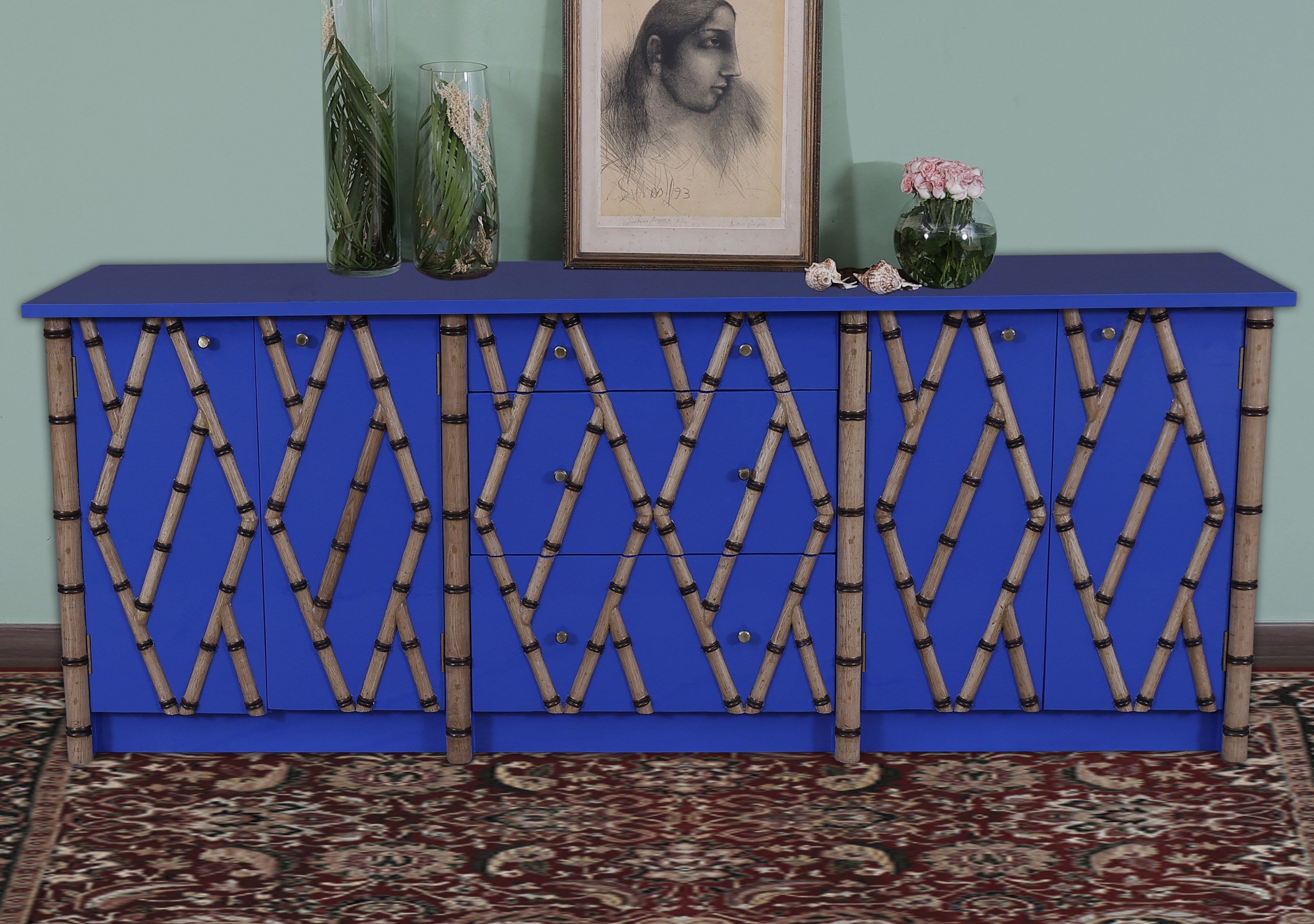 Leoline Sideboard