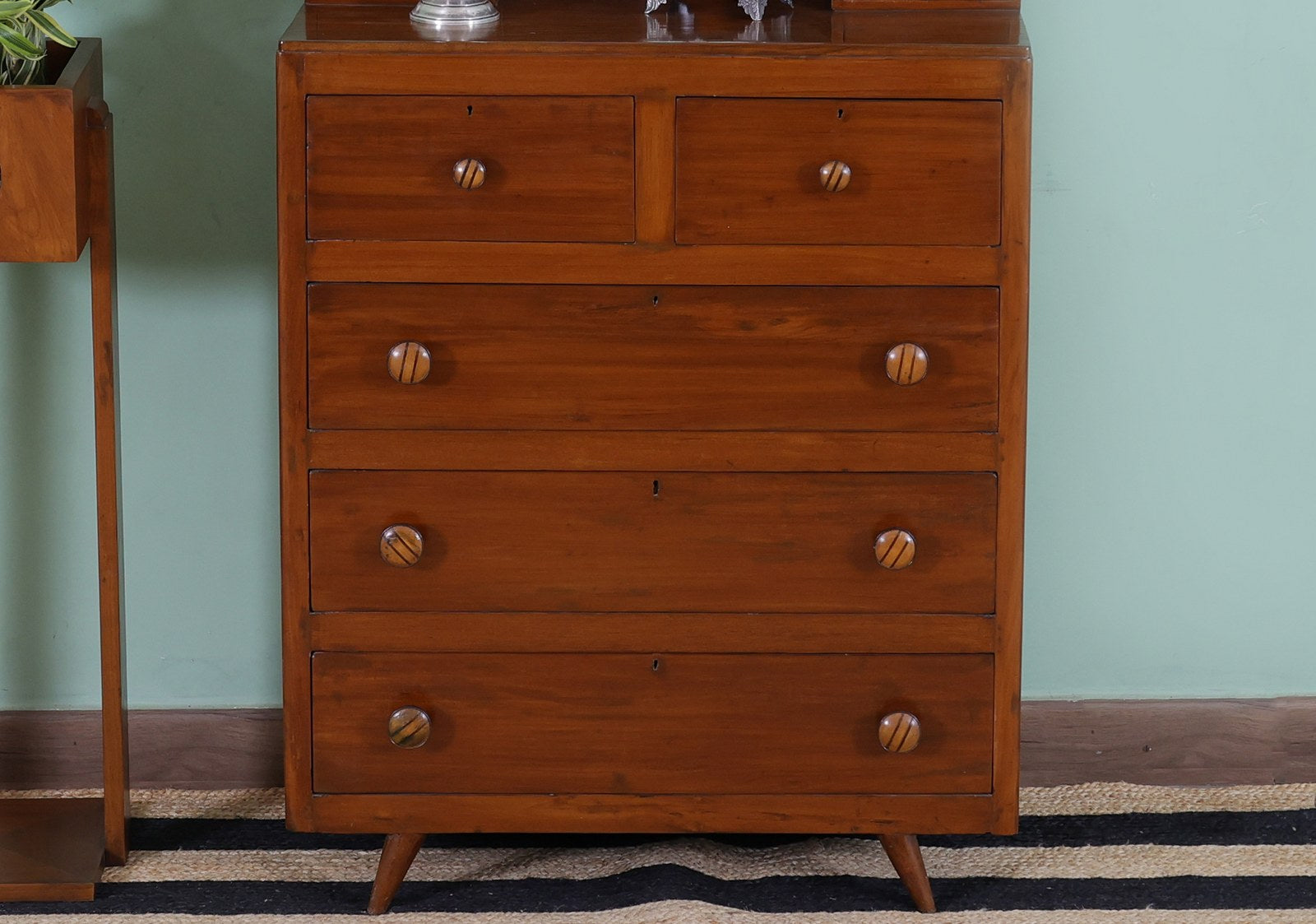 Finley Dresser