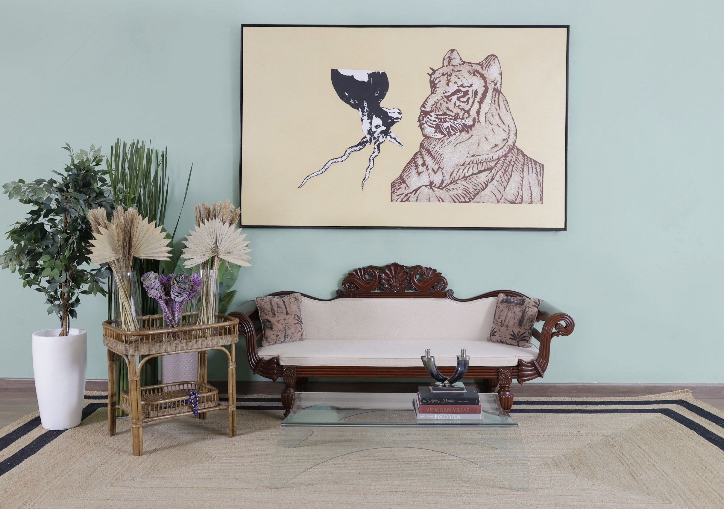 Tatham Divan