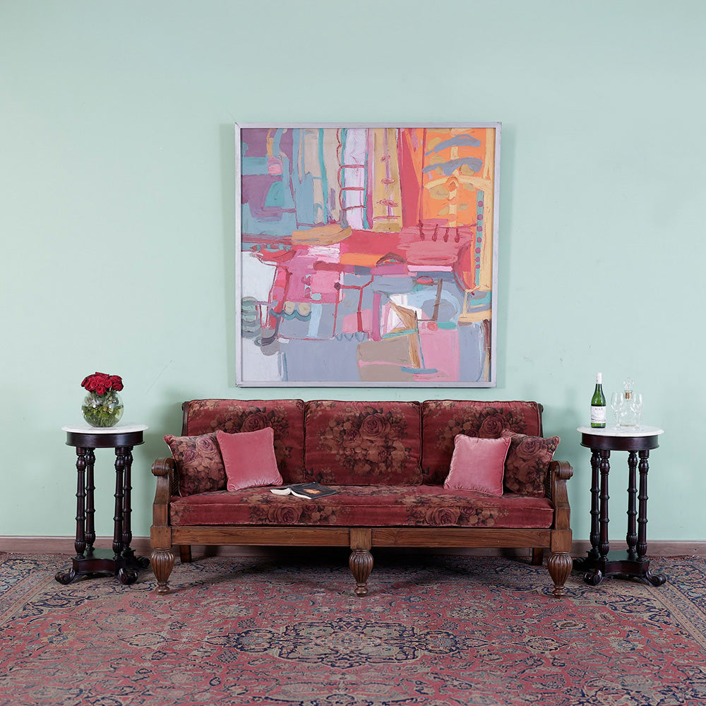Thynne Table