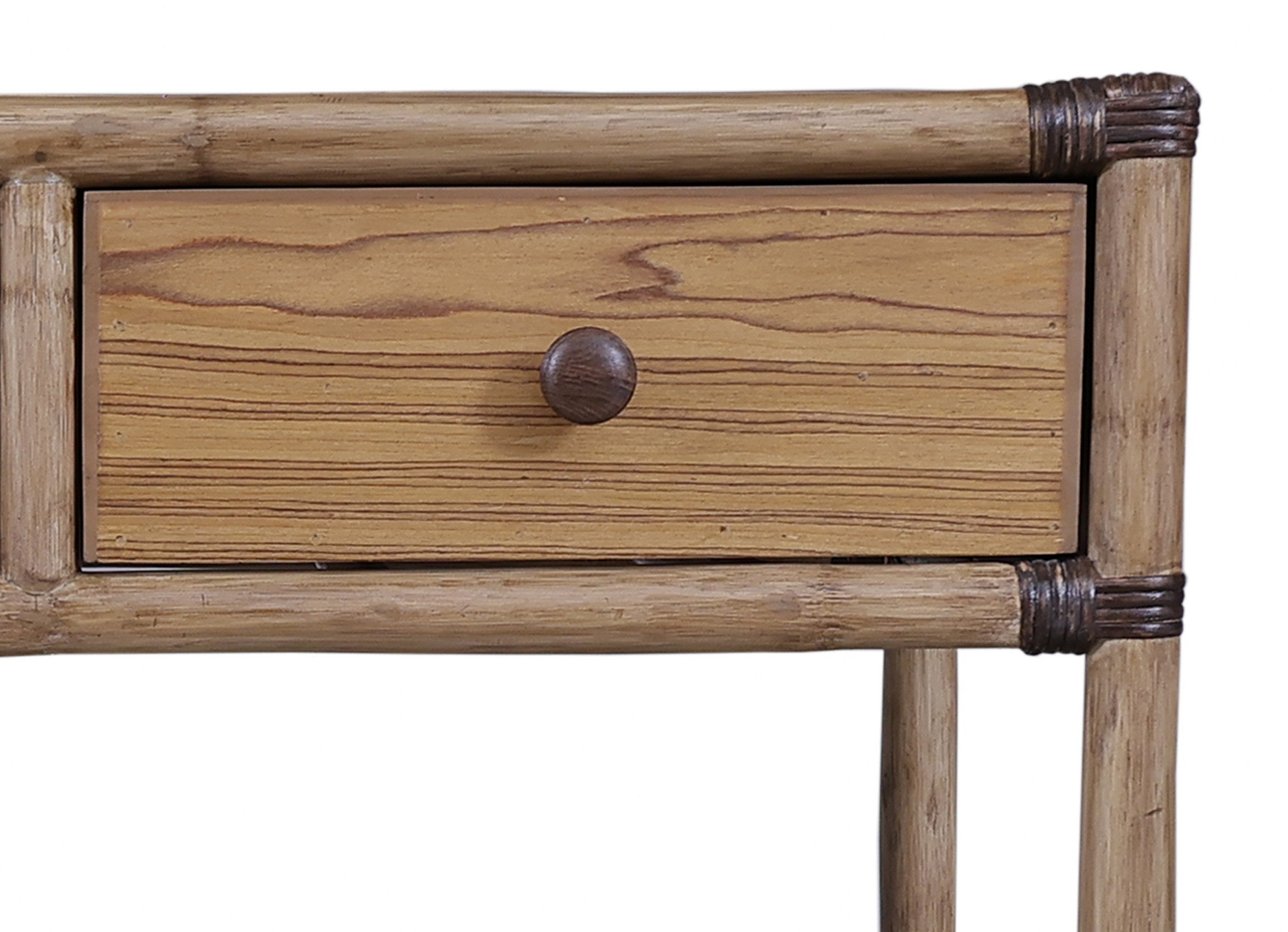 Bilton Table