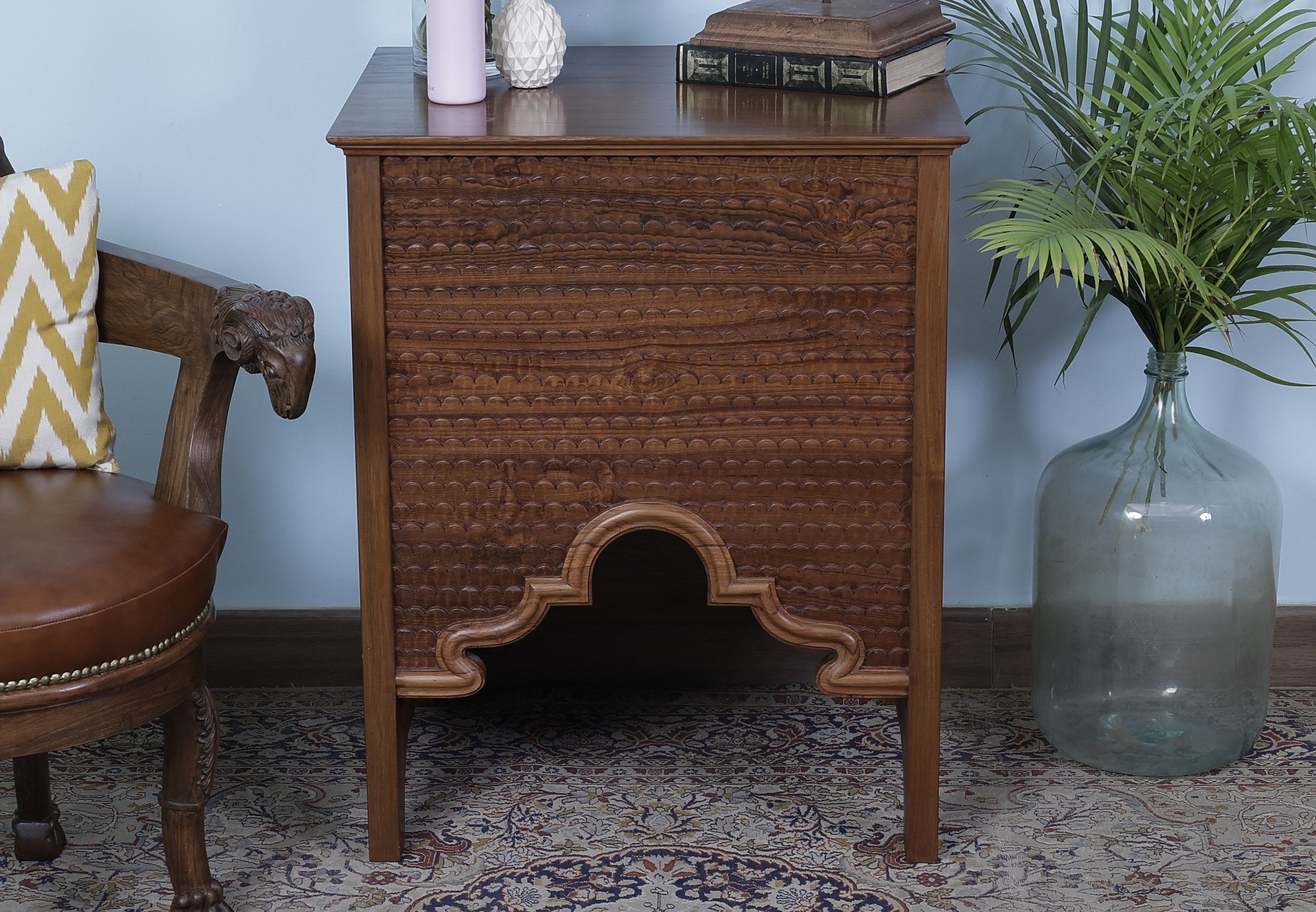 Harford Vanity Counter
