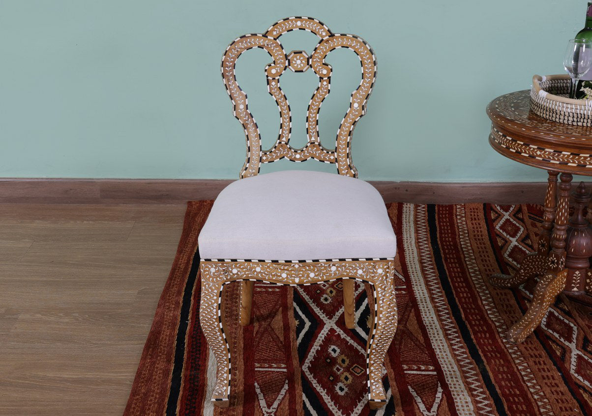 Pretter Chair