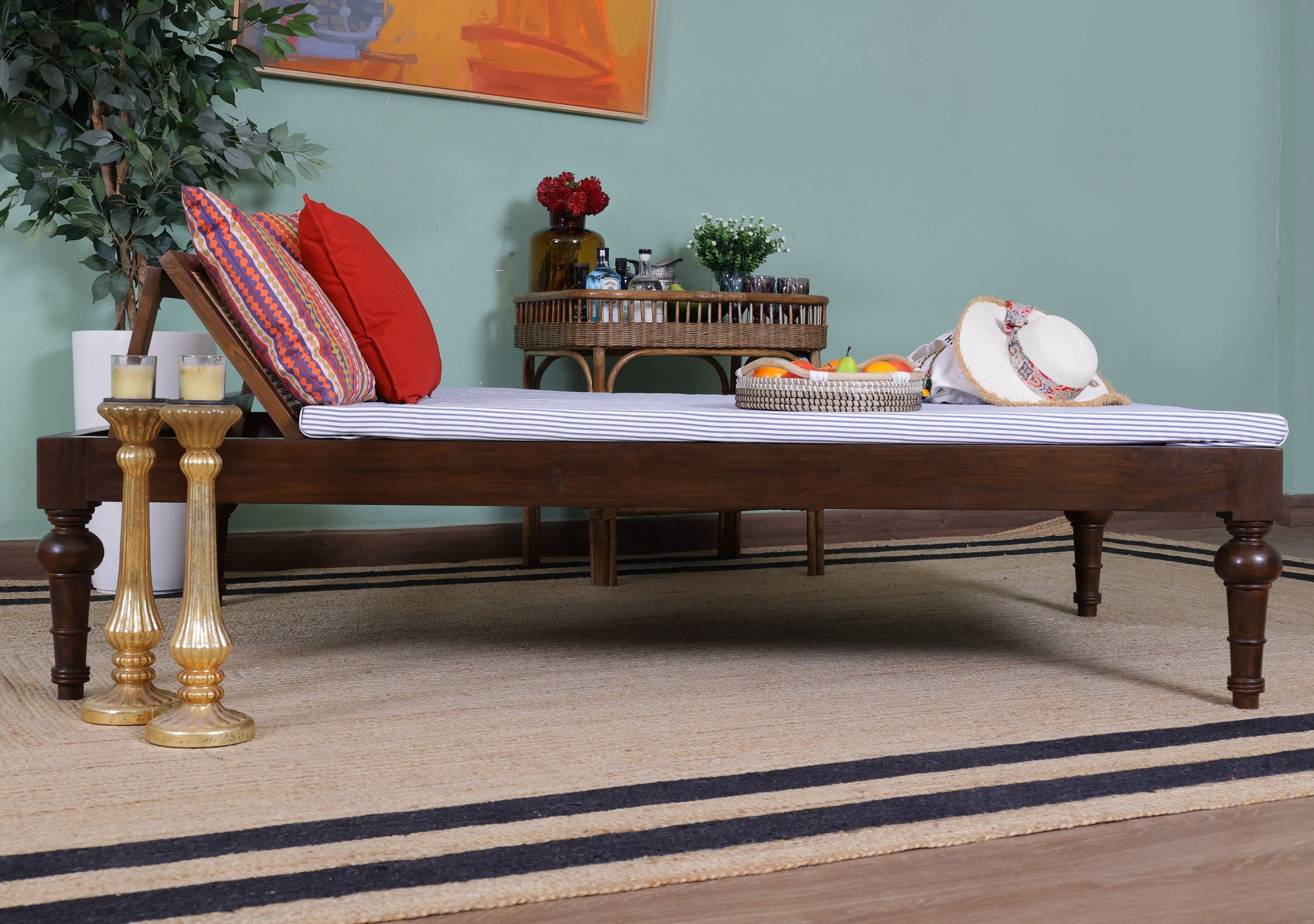 Yeardly Day Bed