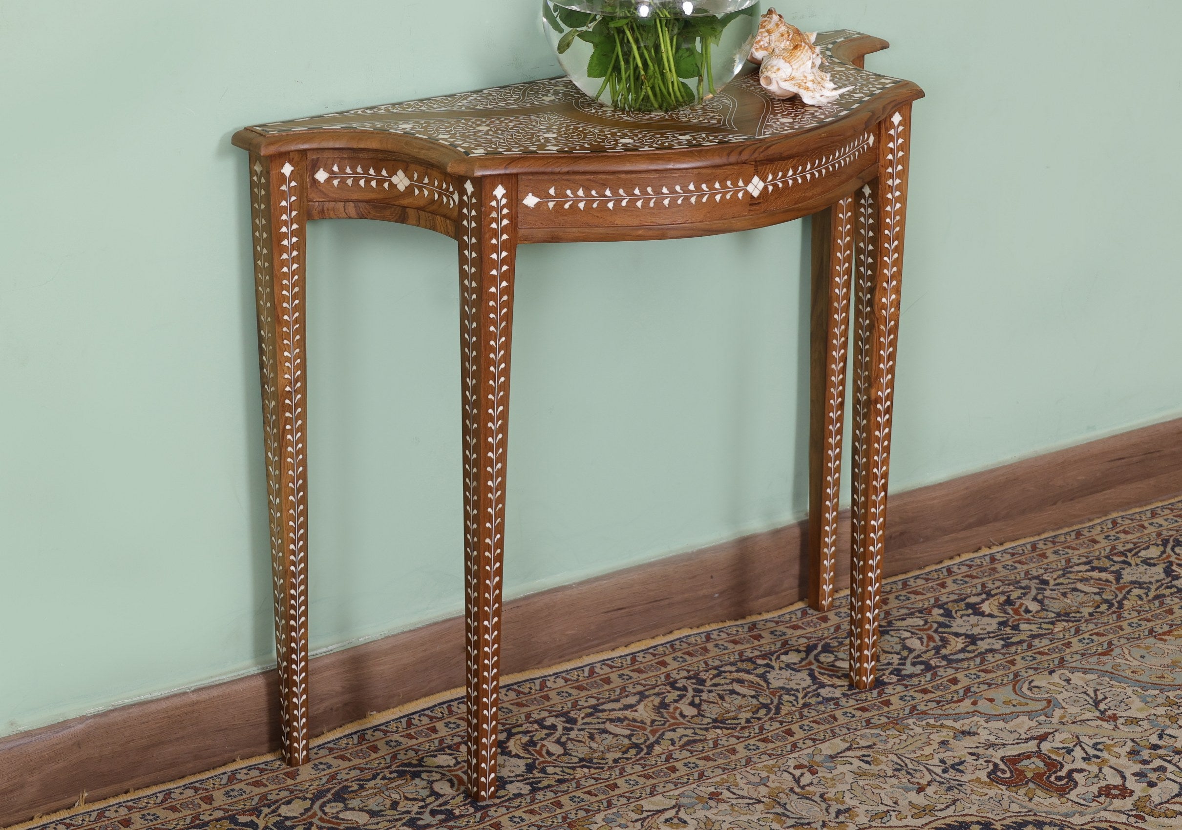 Reade Console Table