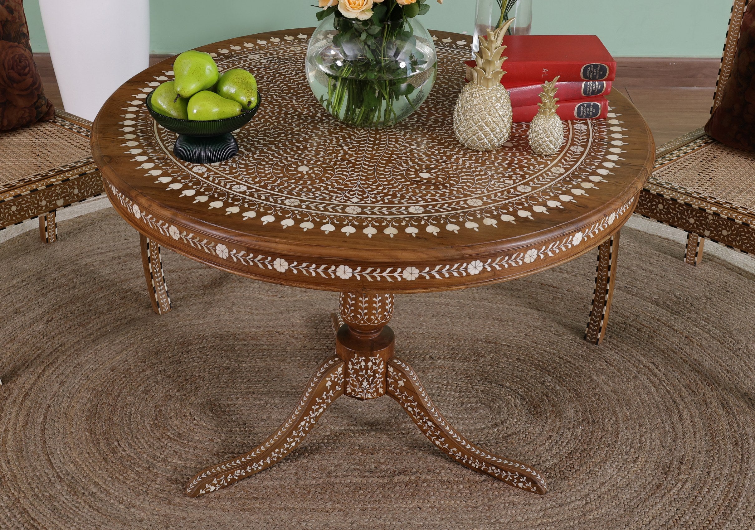 Lorett Dining Table
