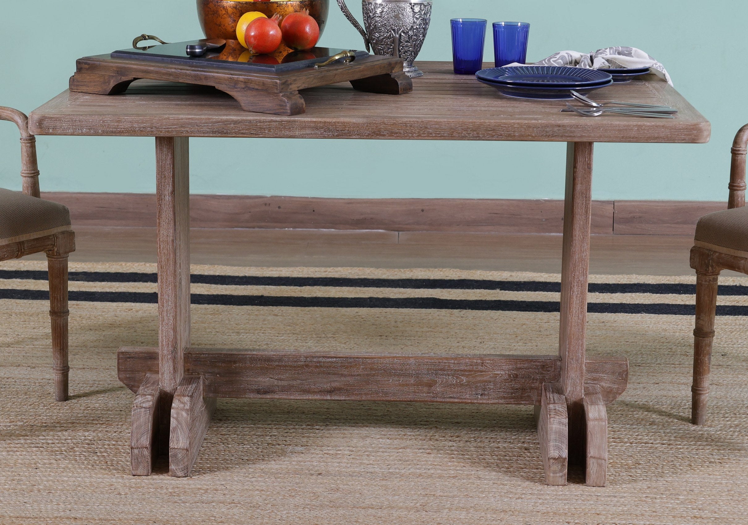 Bellingham Dining Table