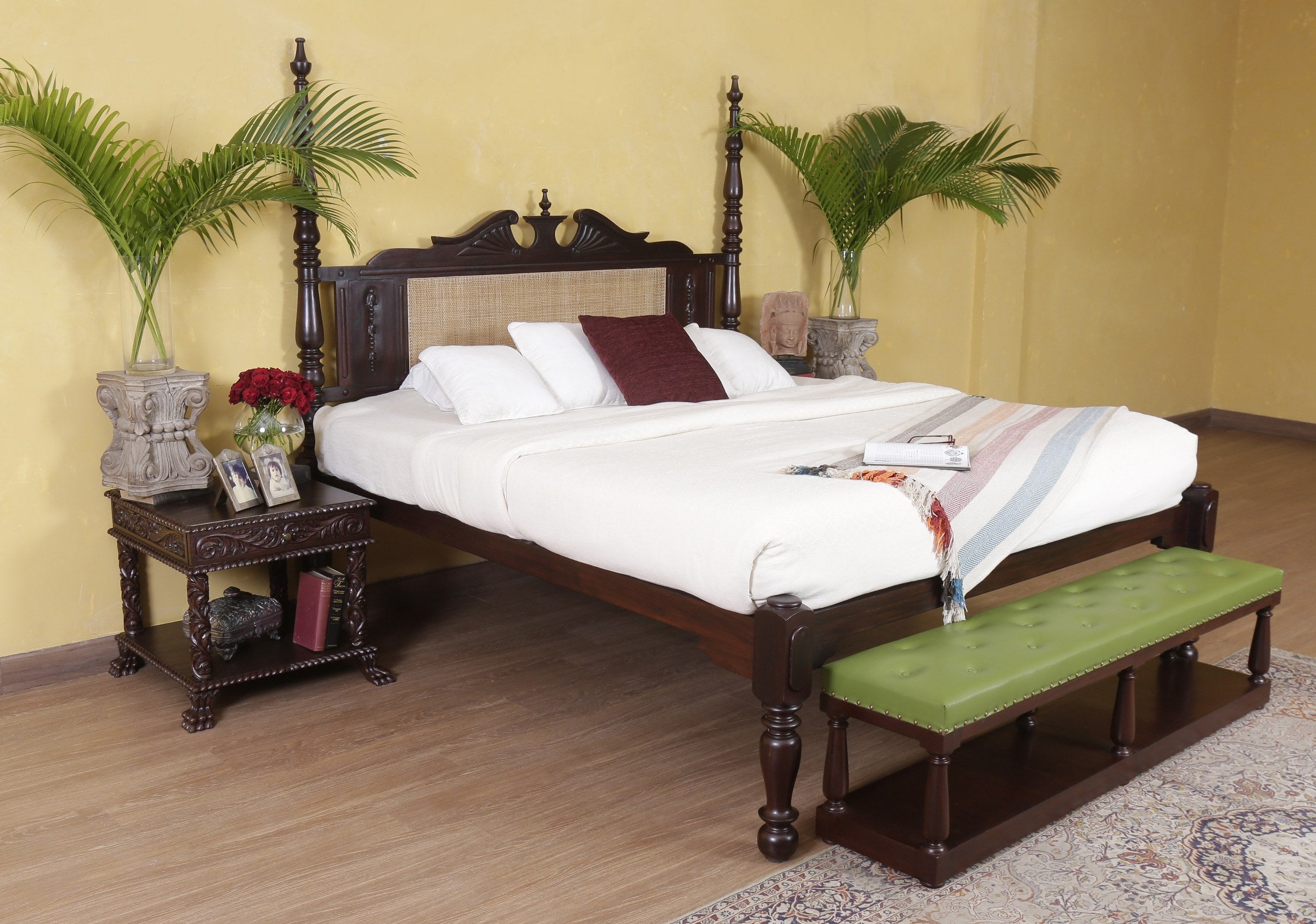Fursdon Bed
