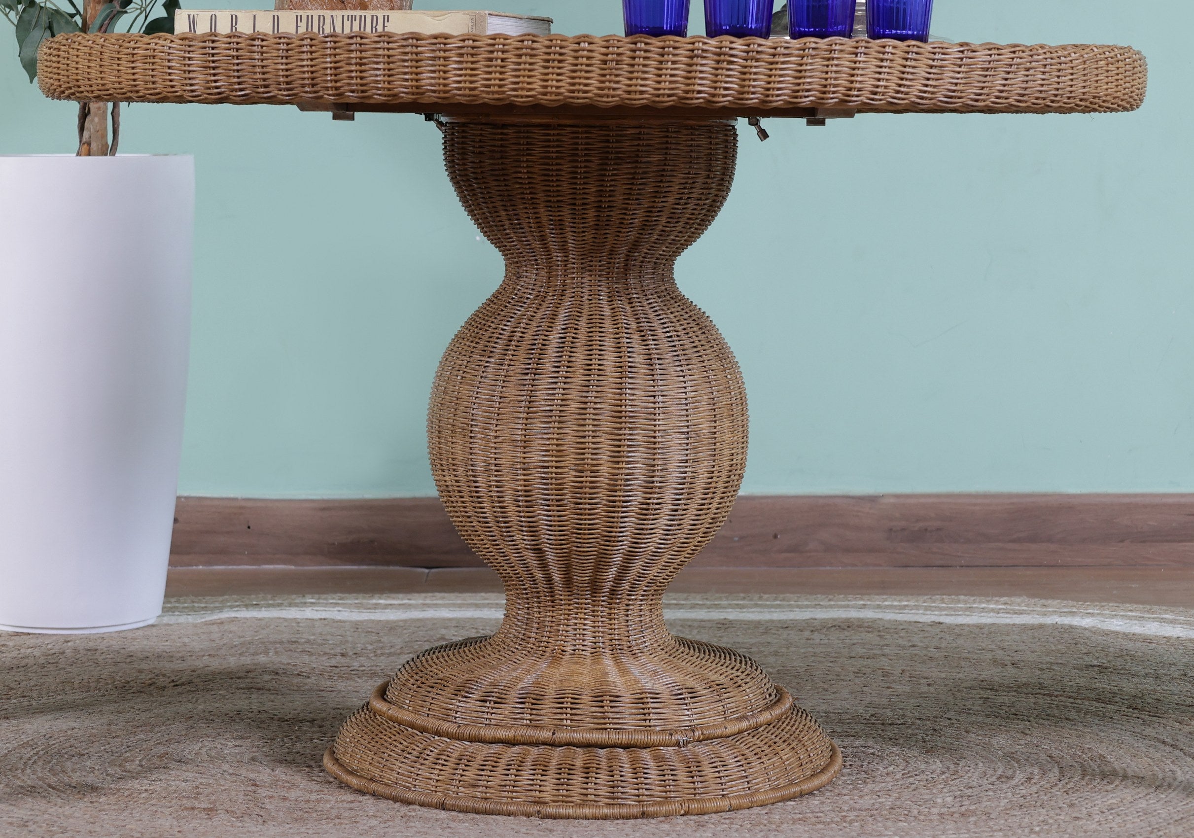 Bonolis Table