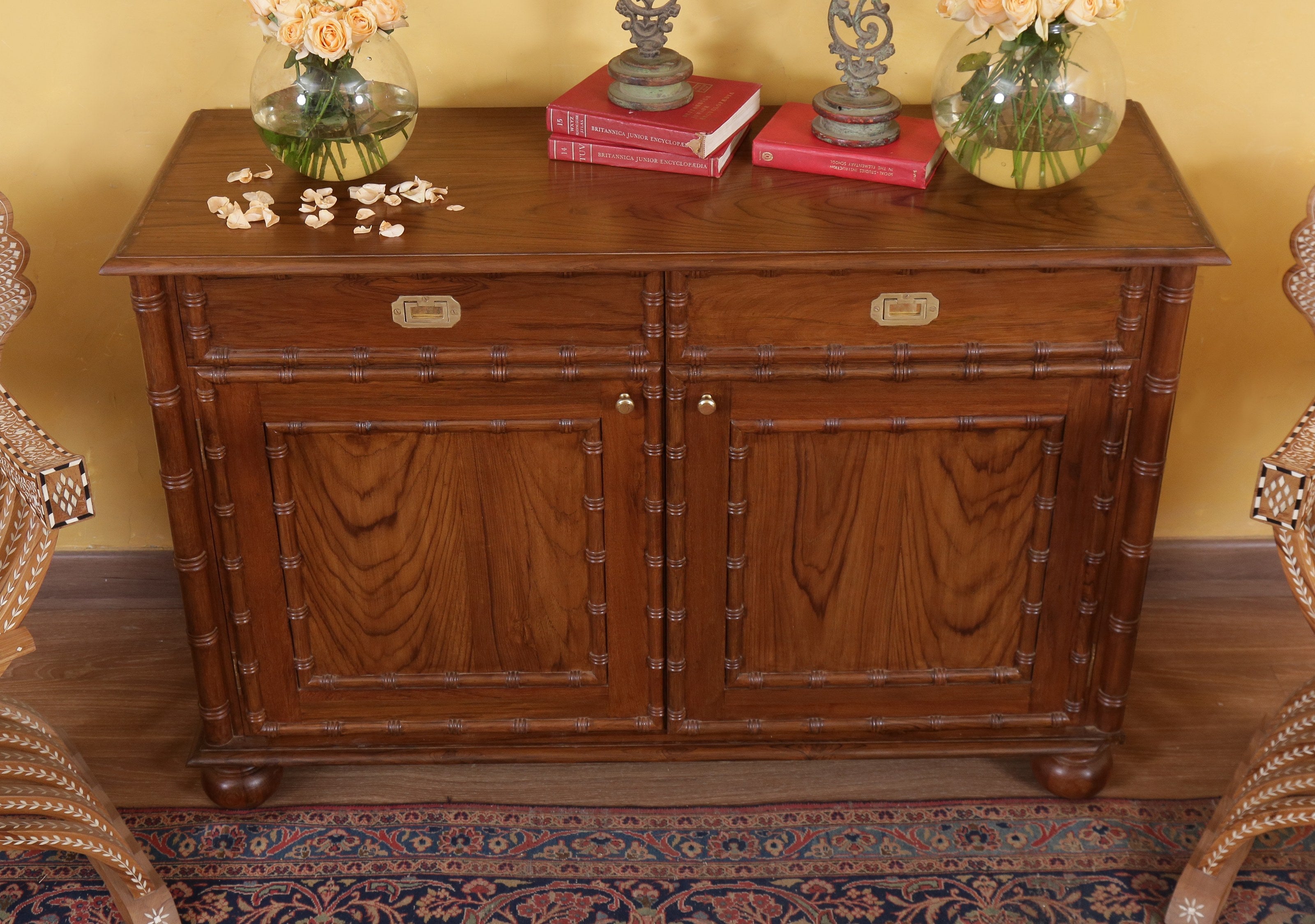 Arnold Sideboard