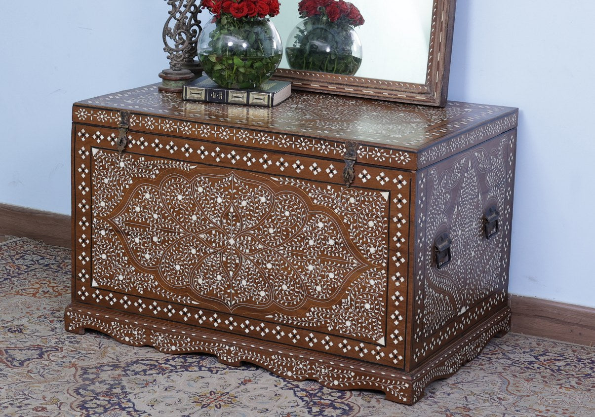 Tredgold Chest