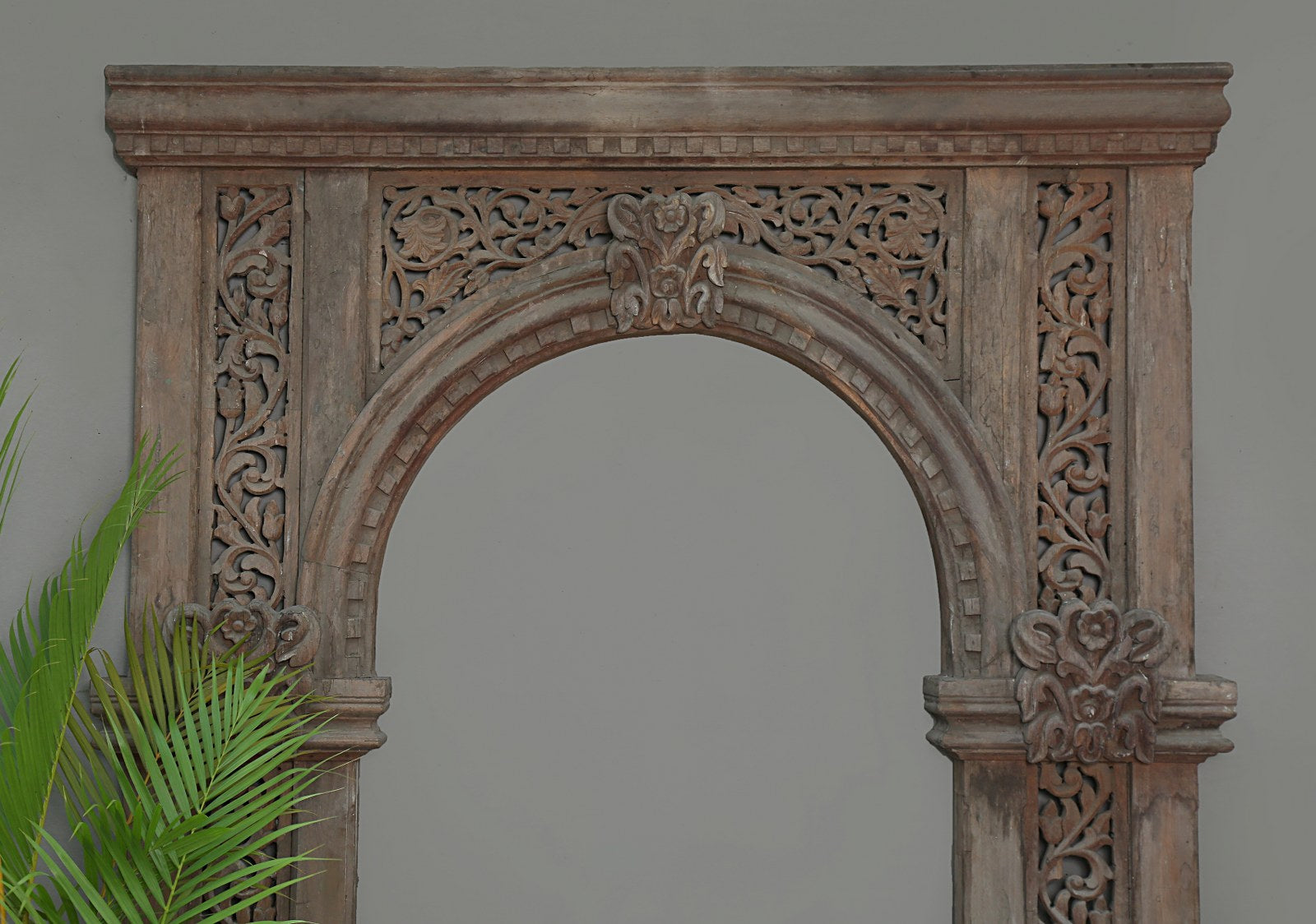 Gueritz Antique Archway Jharokha