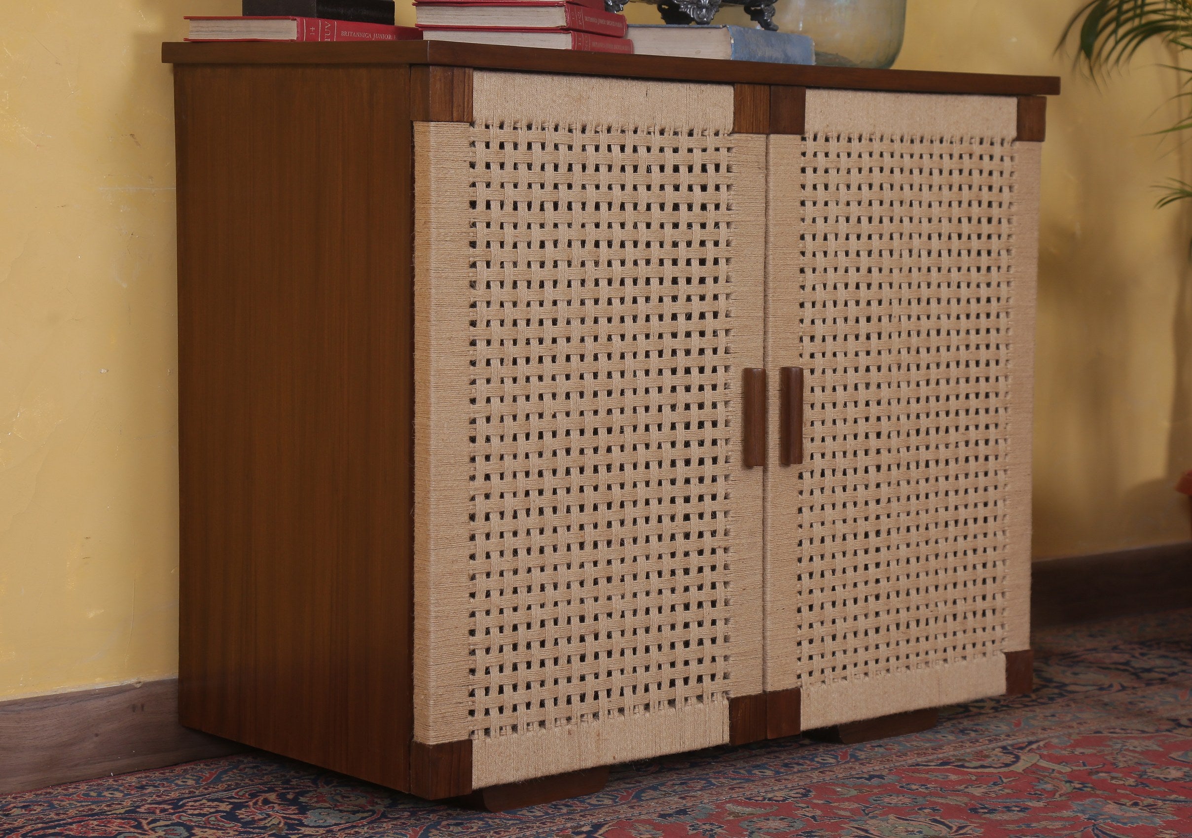 Carlotti Rope Cabinet