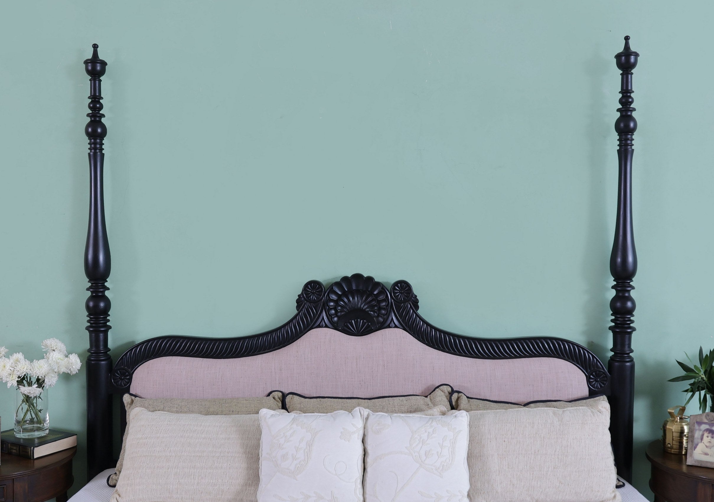 Walcott Poster Bed