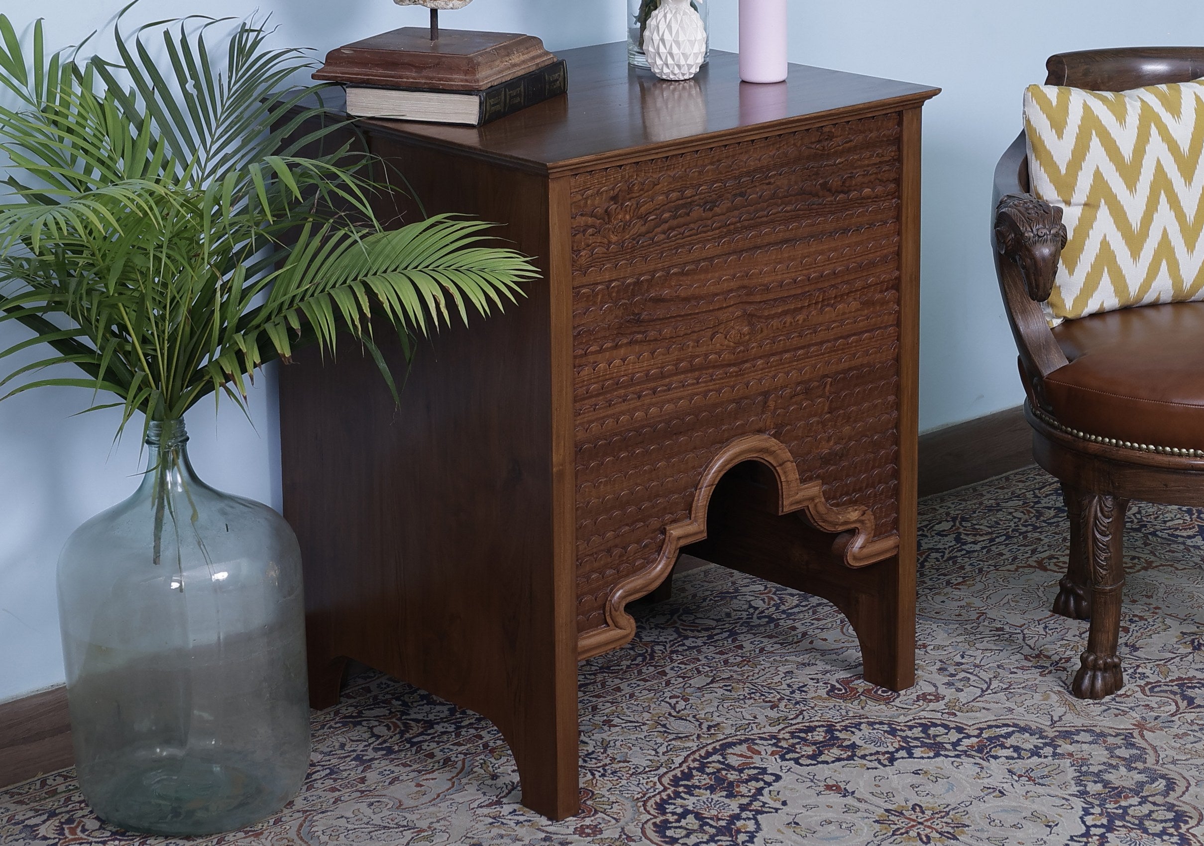 Harford Vanity Counter