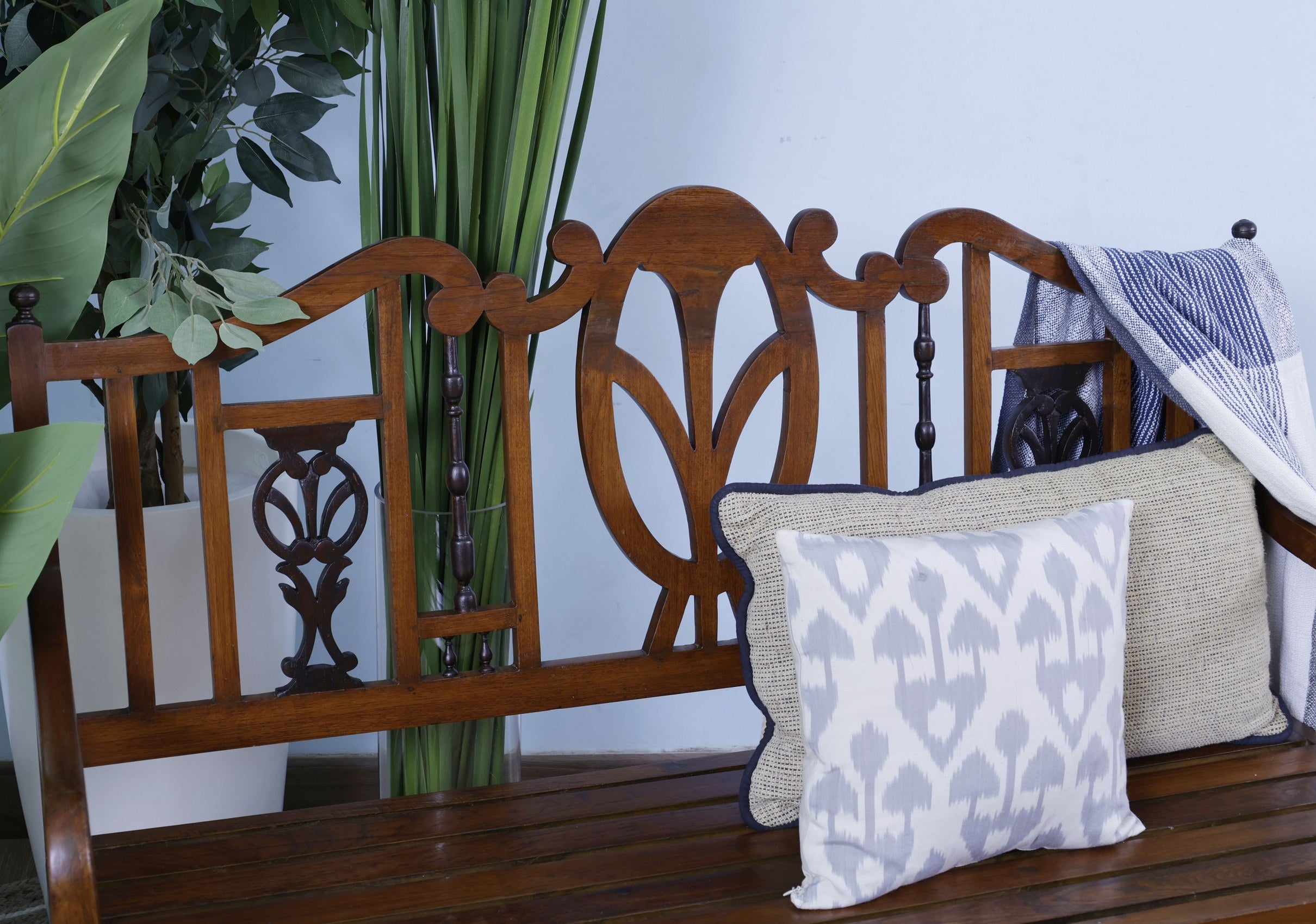 Barnes Bench