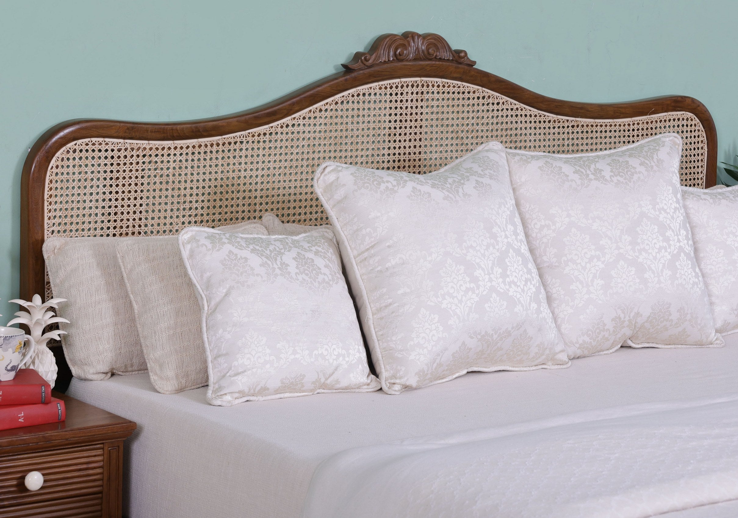 Hodges Bed