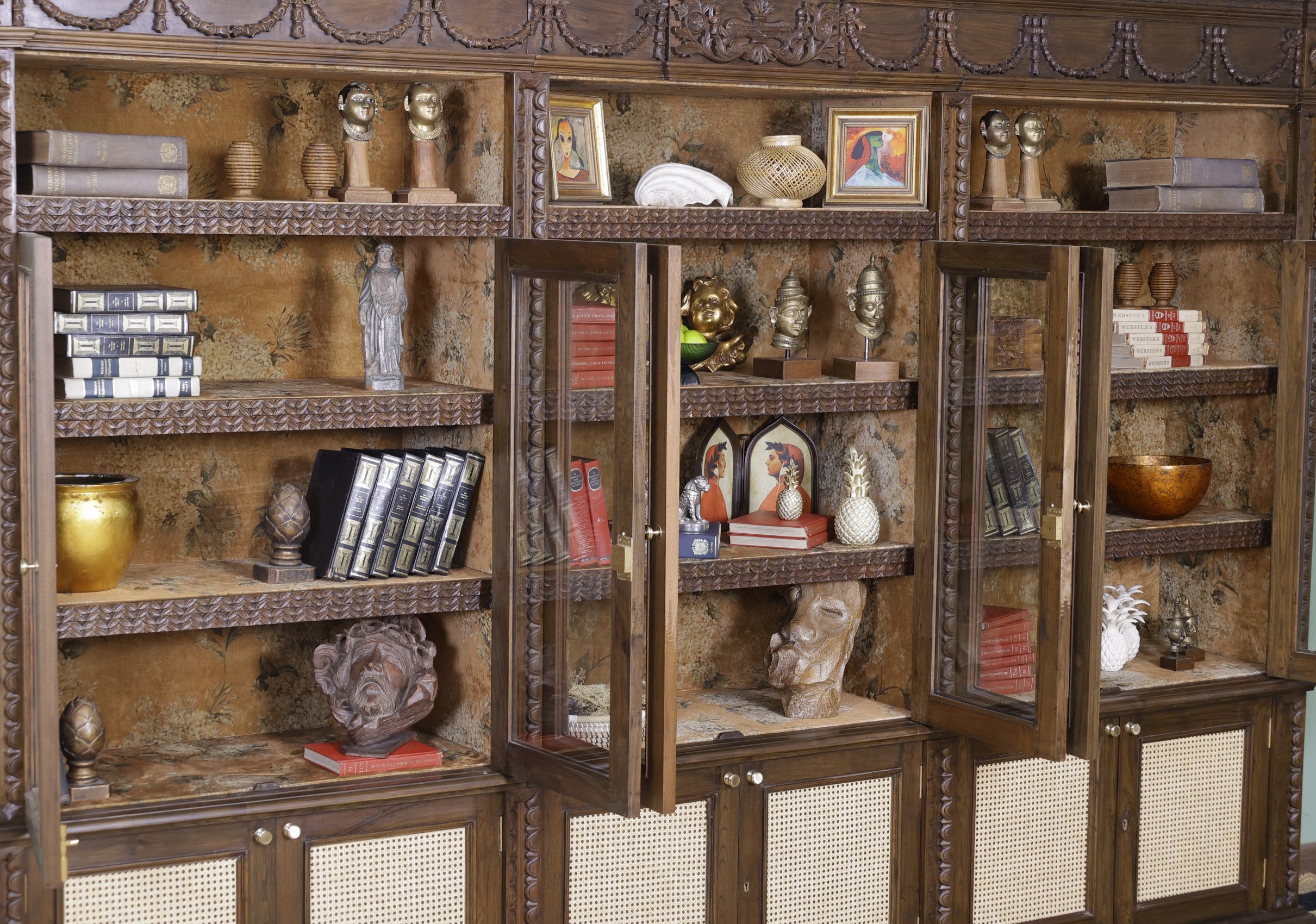 Hillgrove Bookcase