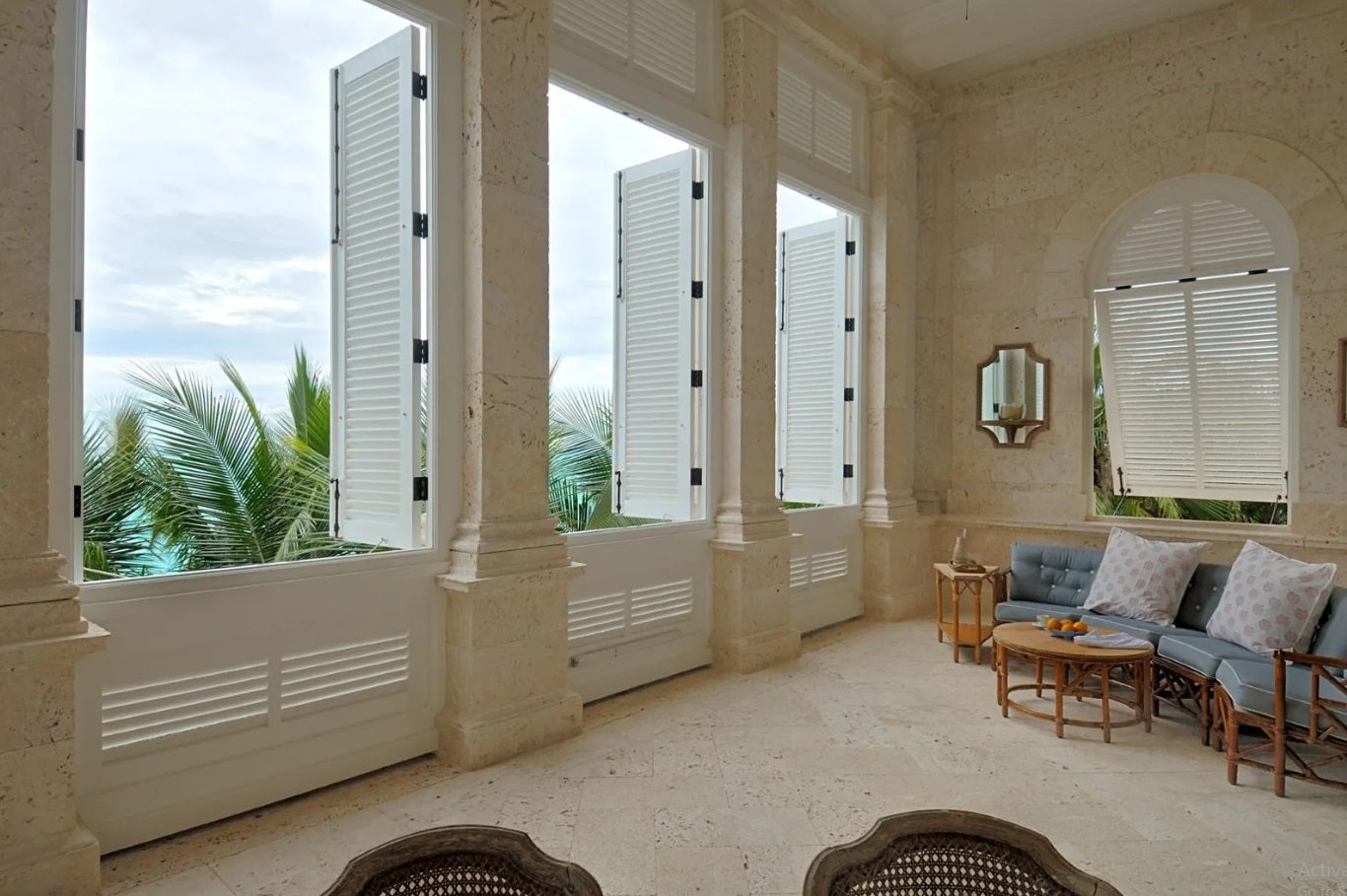 Sophistication meets Home at this Residence in Nassau, Bahamas