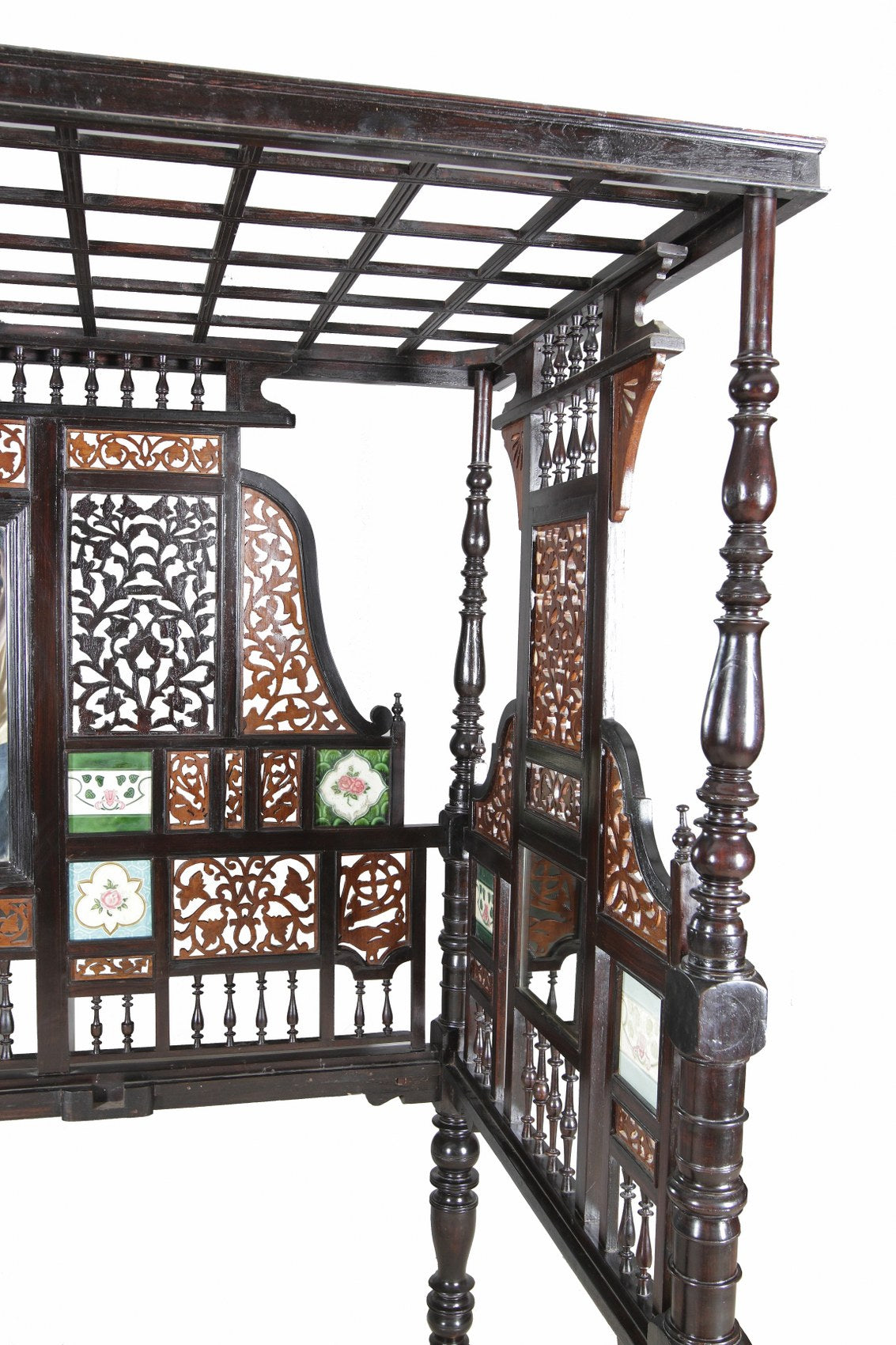 Greening Antique Day Bed