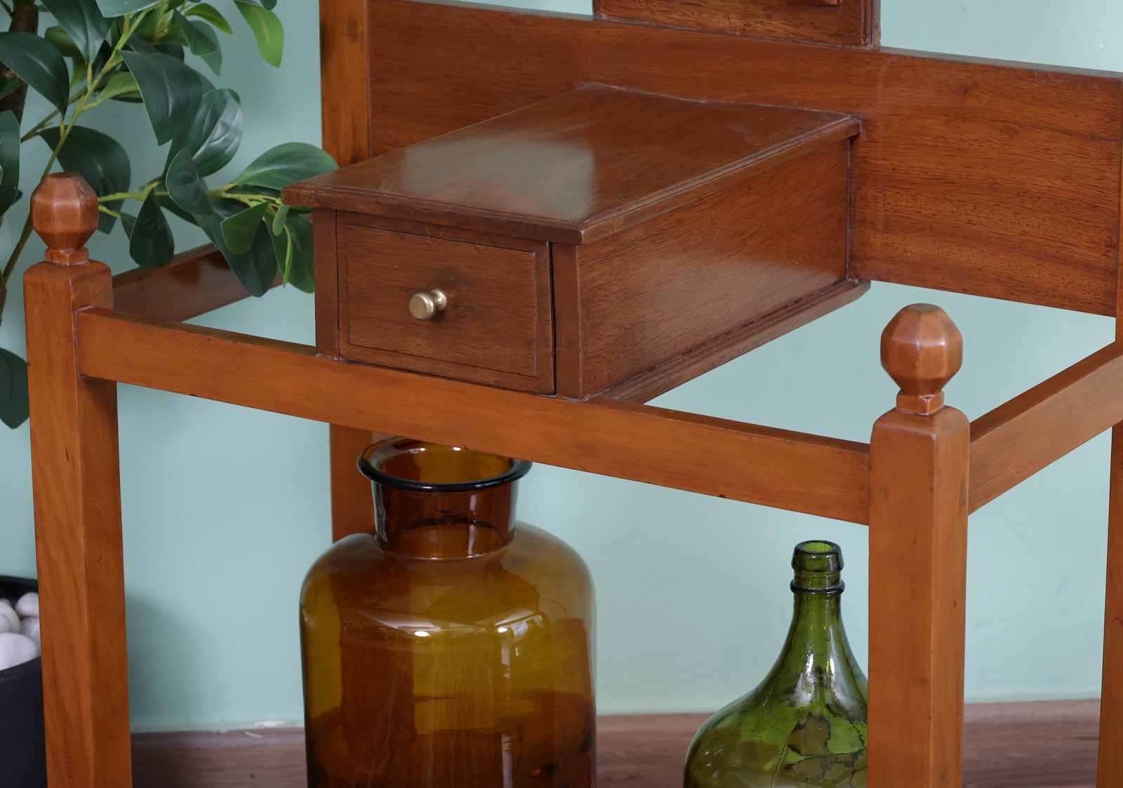 Levermore Hat Stand