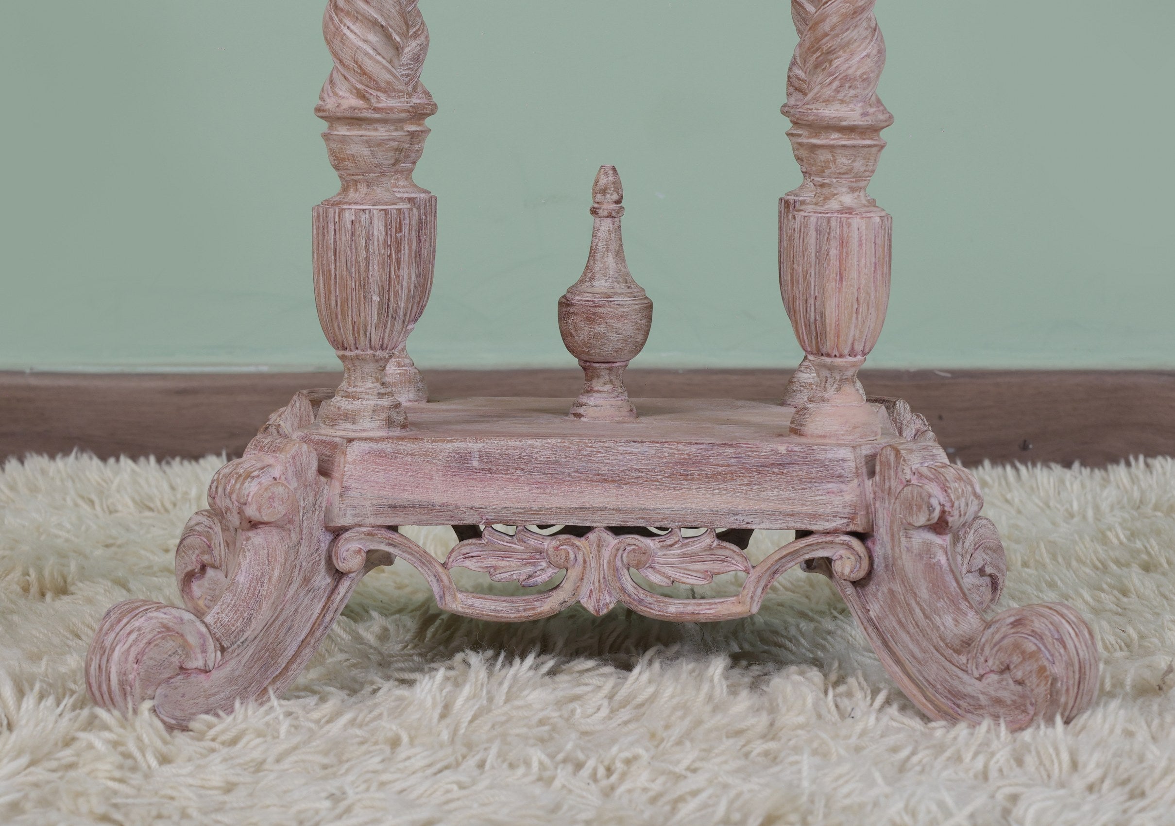Zuniga Table
