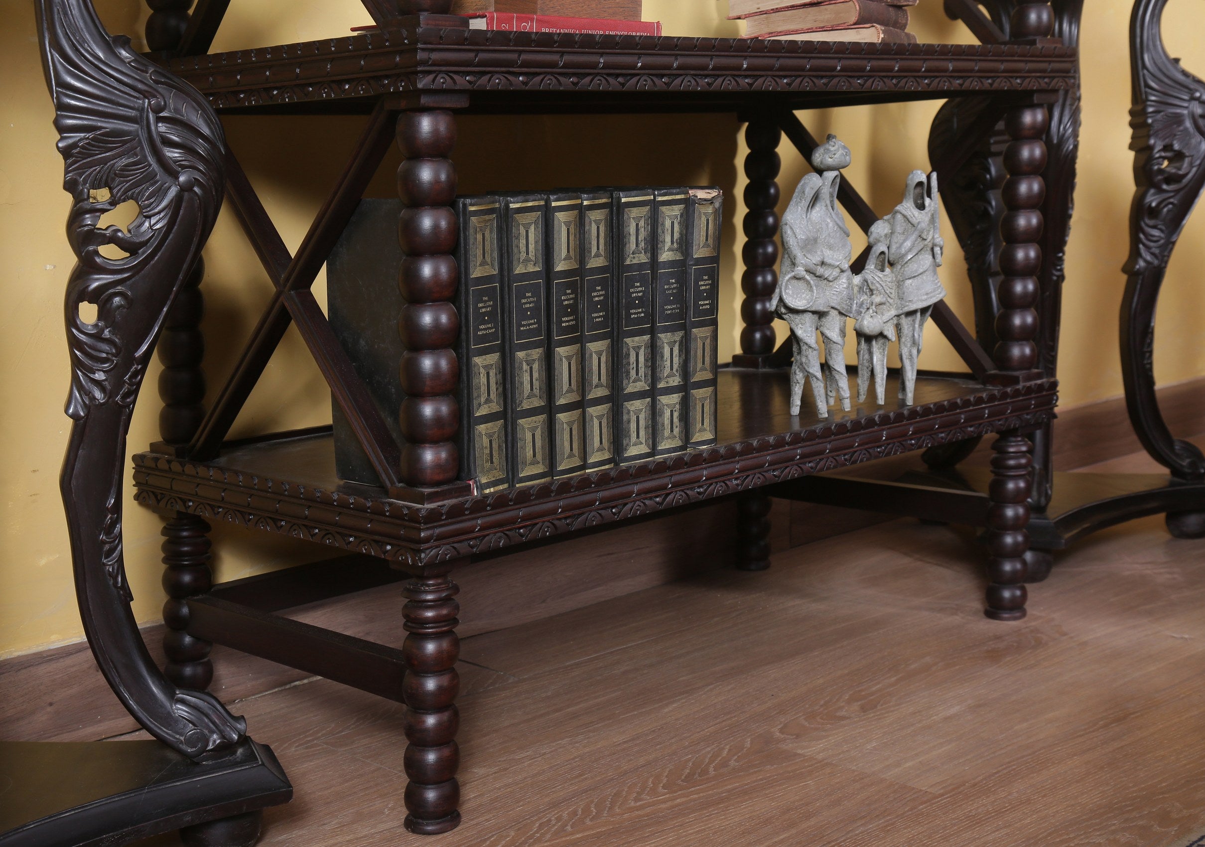 Boase Etagere