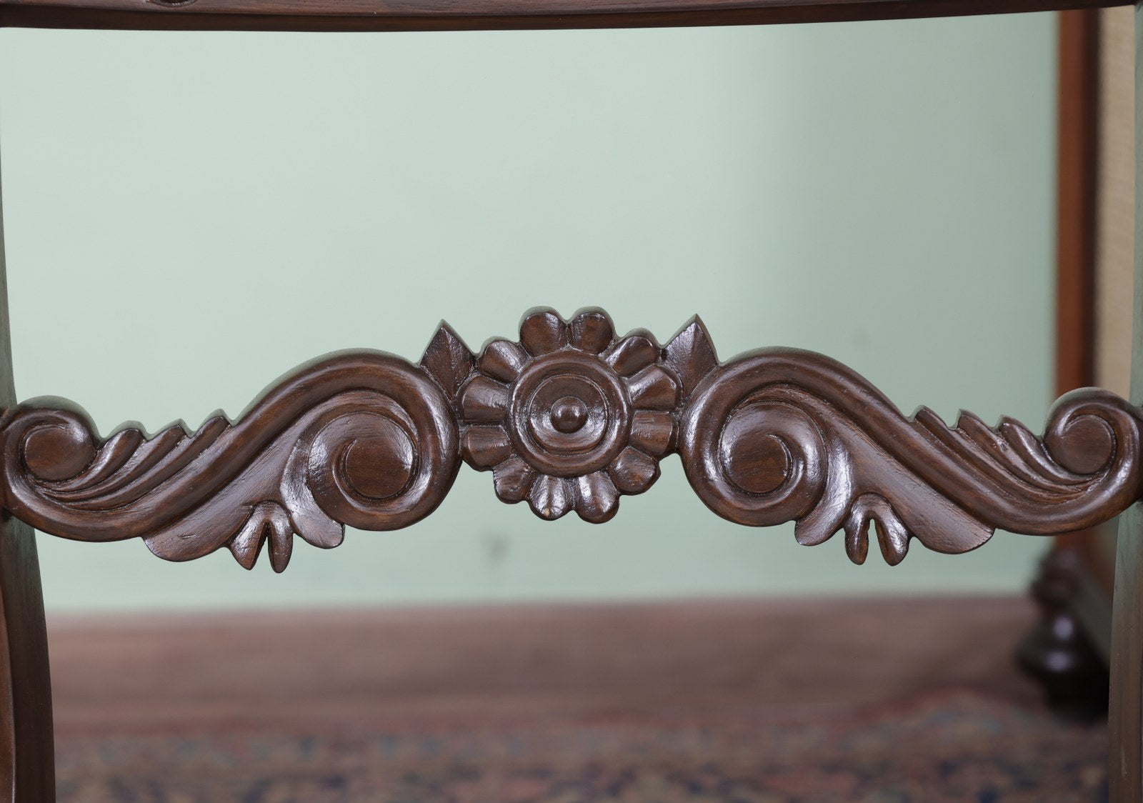 Herten Chair