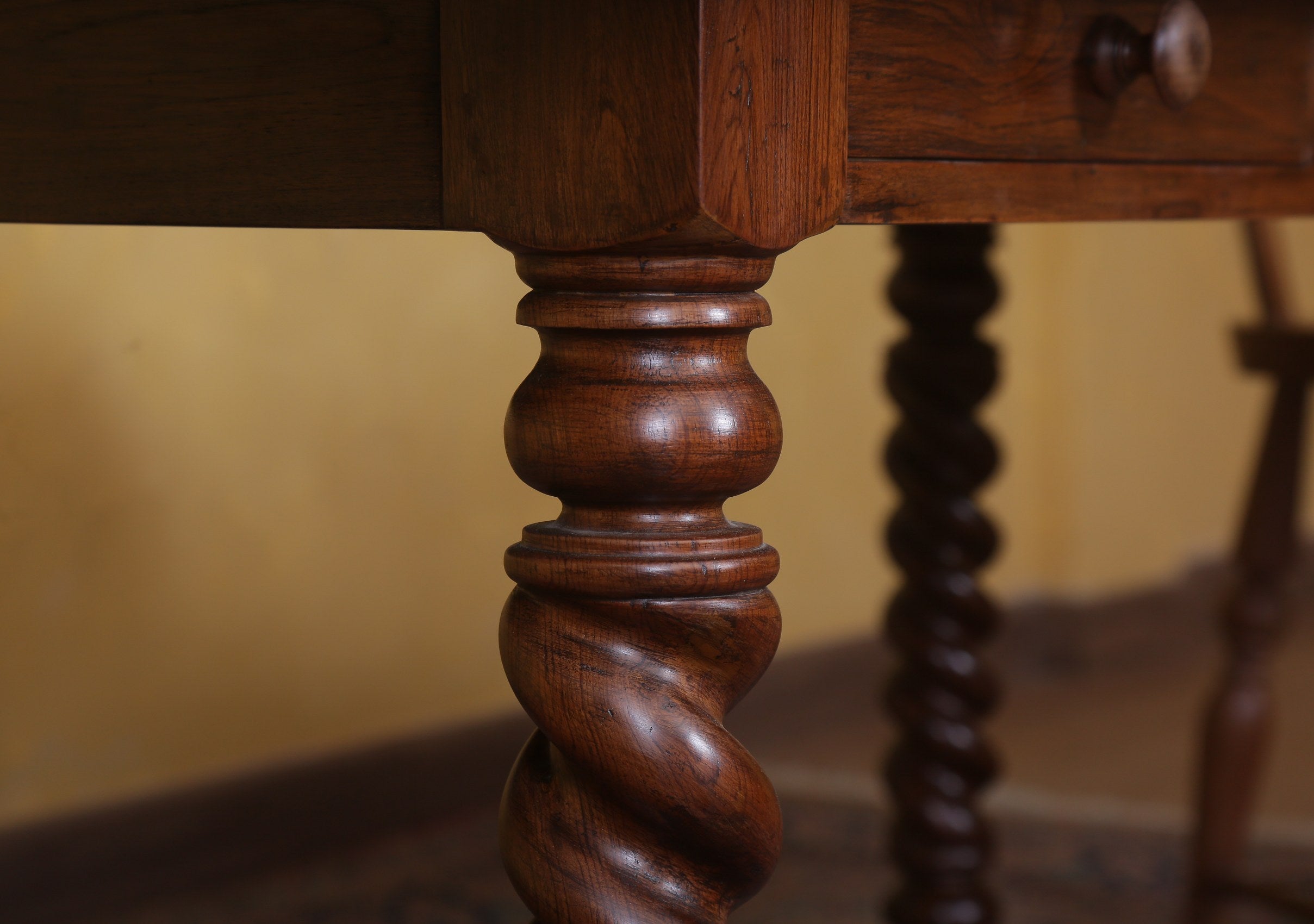 Weymouth Kitchen Island