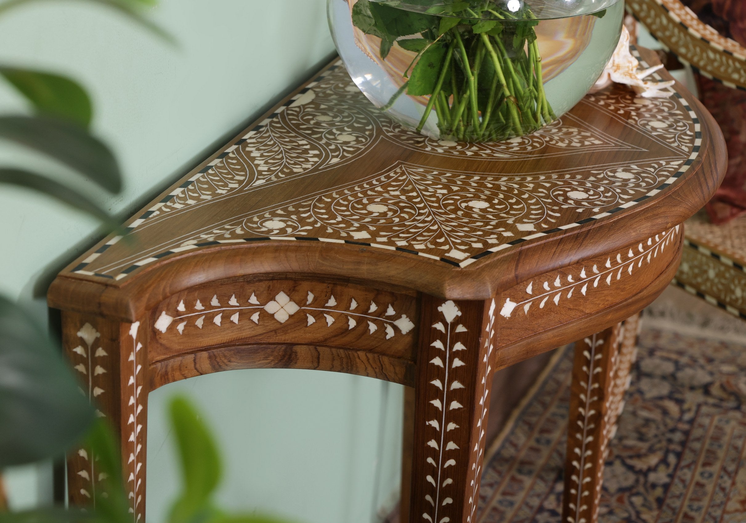 Reade Console Table