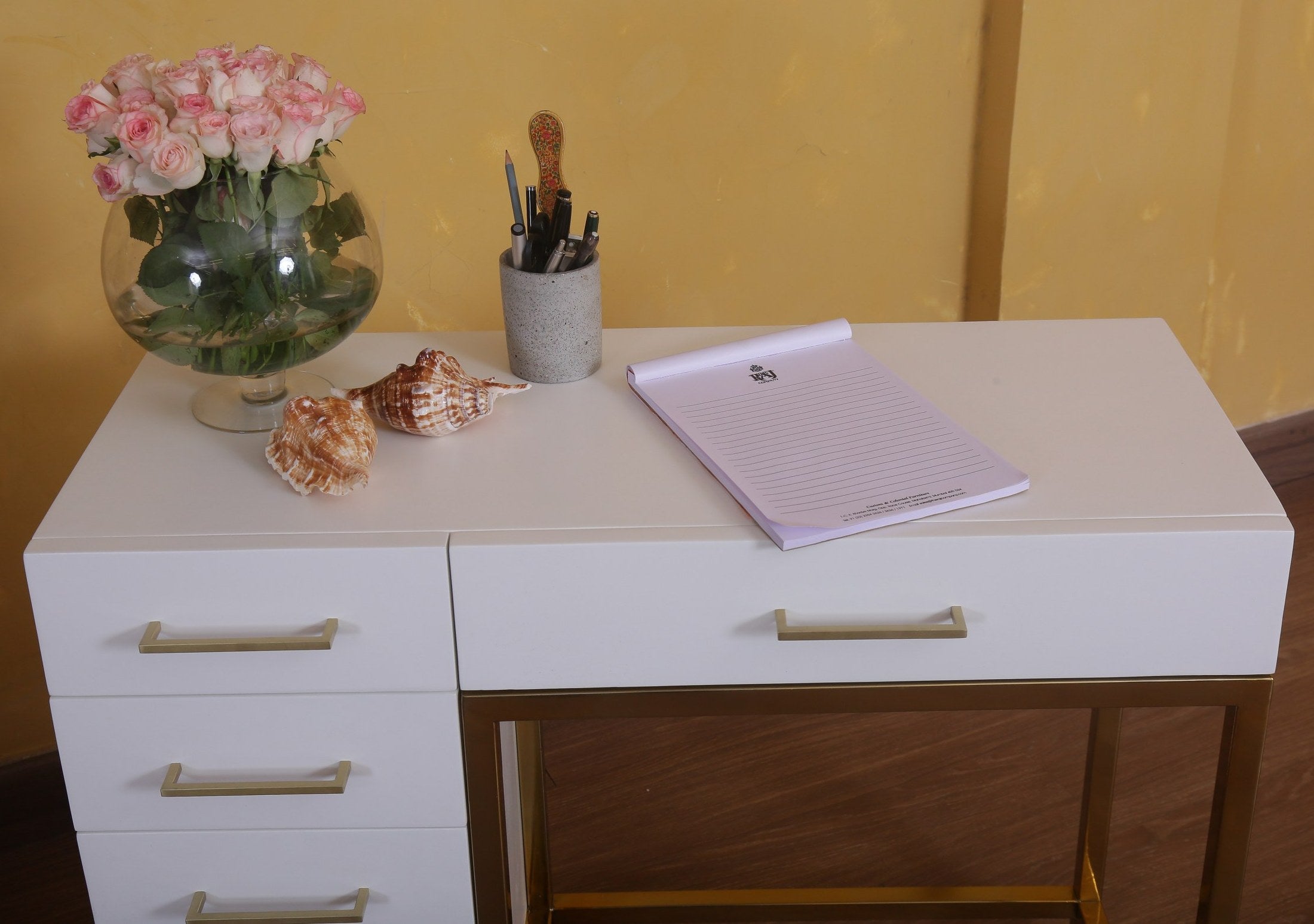 Nathan Desk