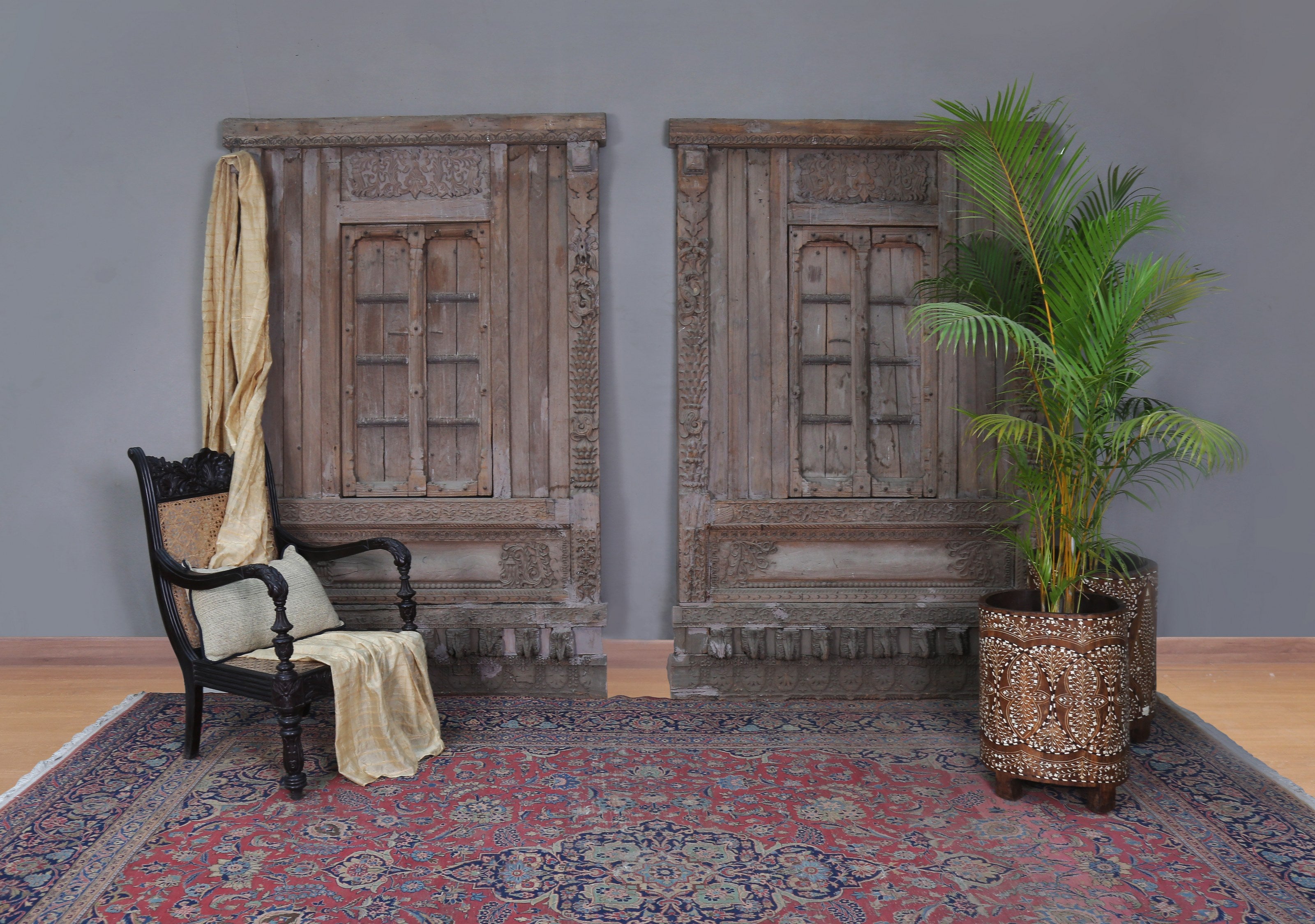 Beaufort Antique Jharokha