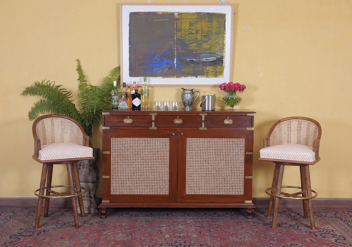 Almindez Barchair