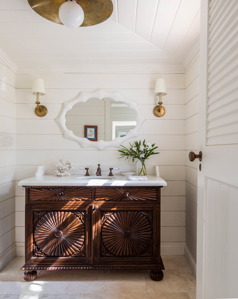 White Lodge Residence in Harbour Island, The Bahamas Designed By Robin Henry Studio