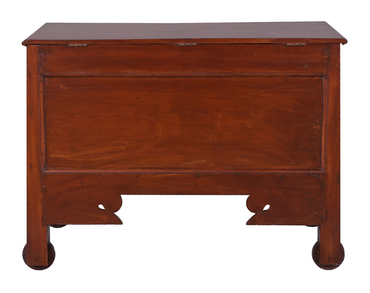 Stigand antique Chest