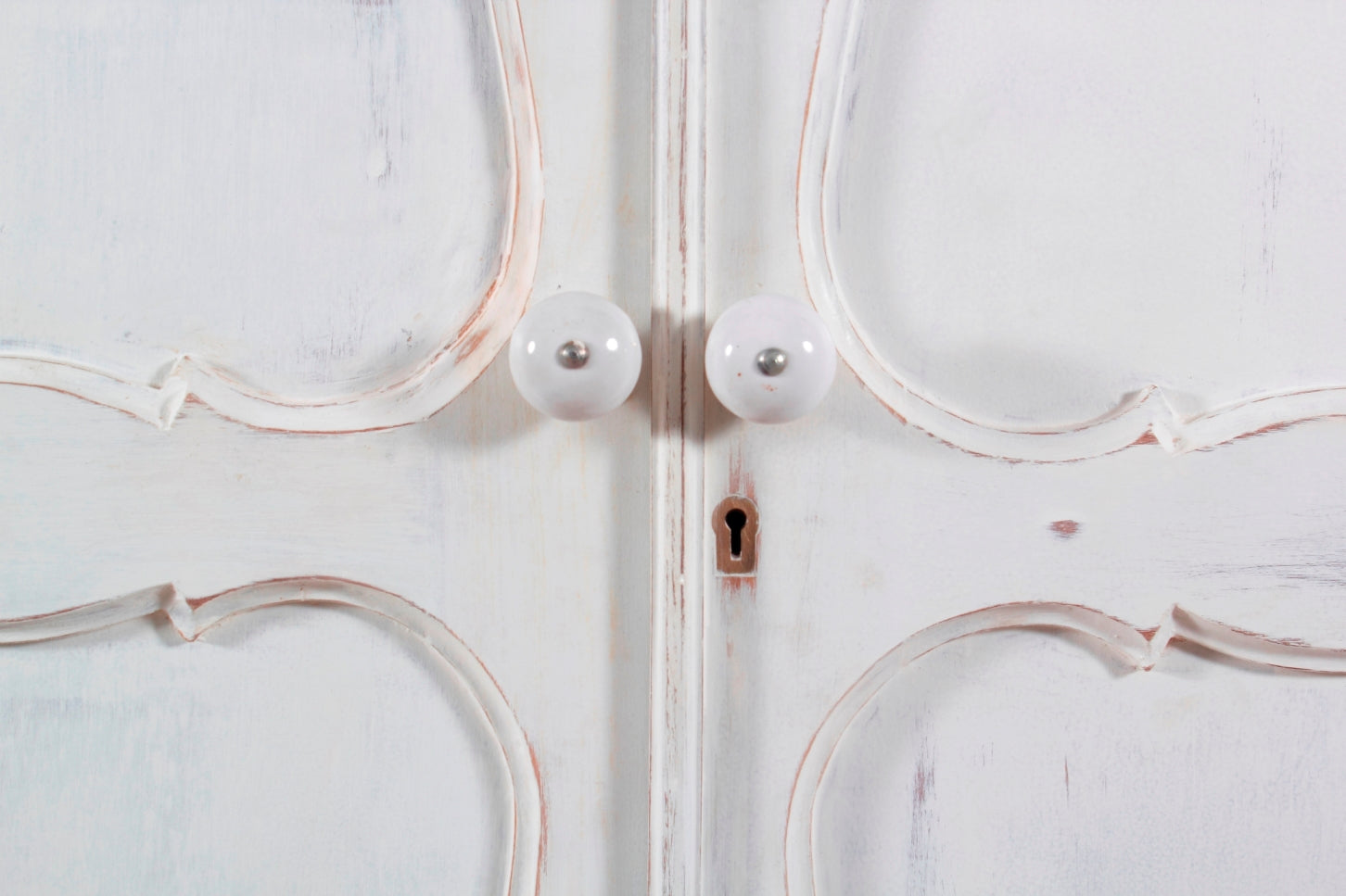 Holligan Armoire