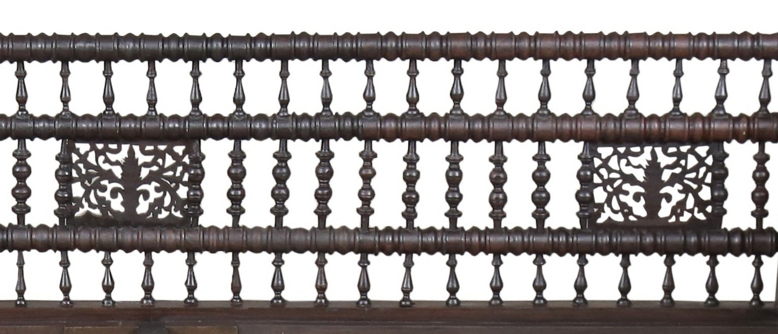Gifford Antique Day Bed