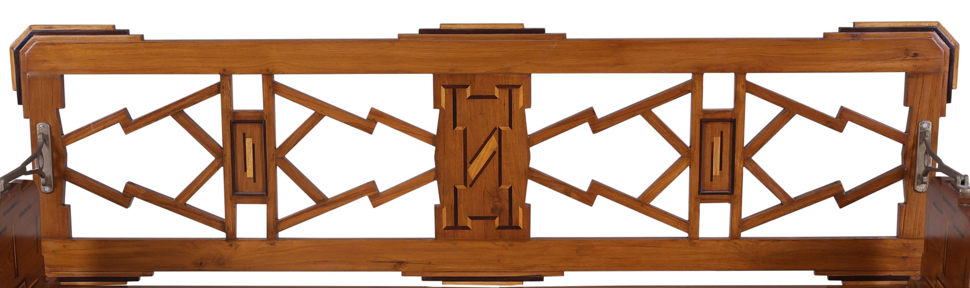 Assenburg Bench