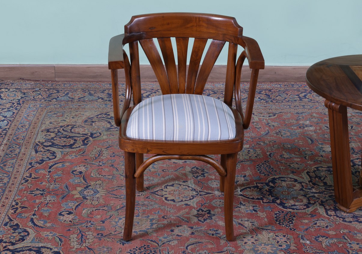 Crampton Chair
