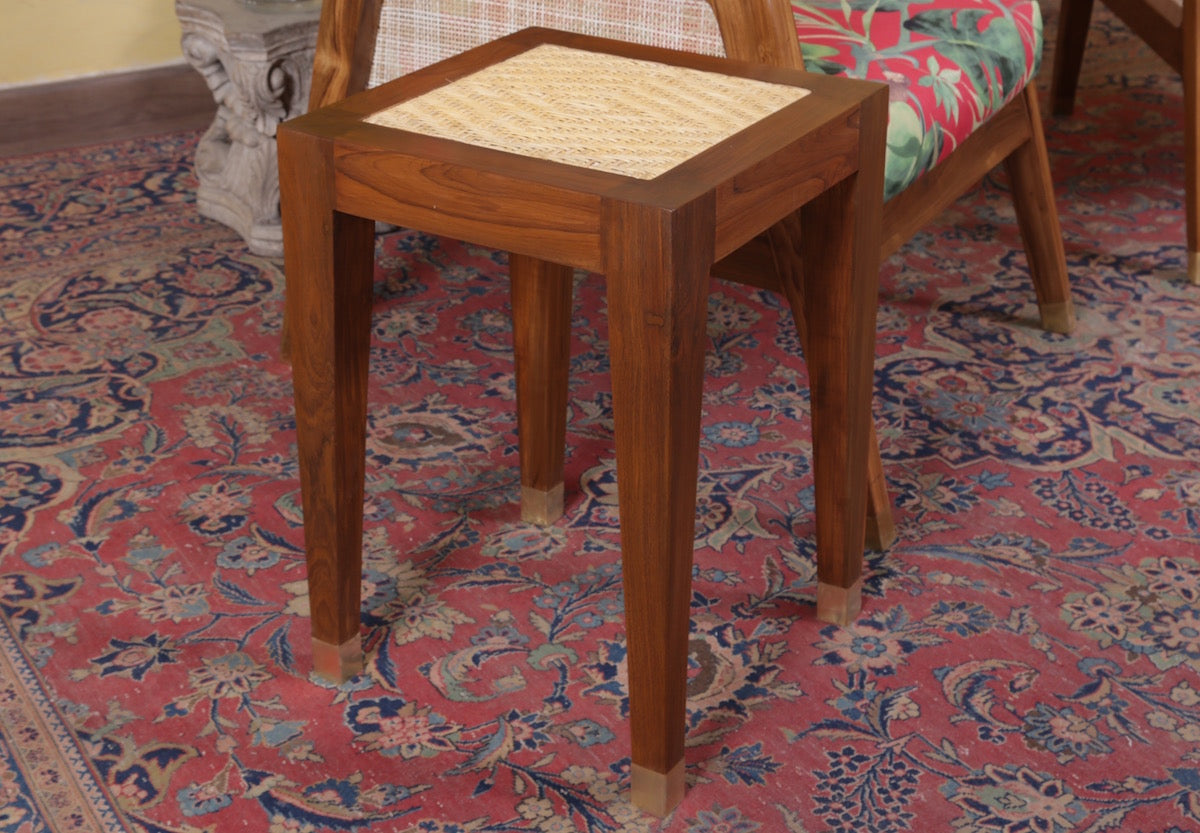 Sandoval Table