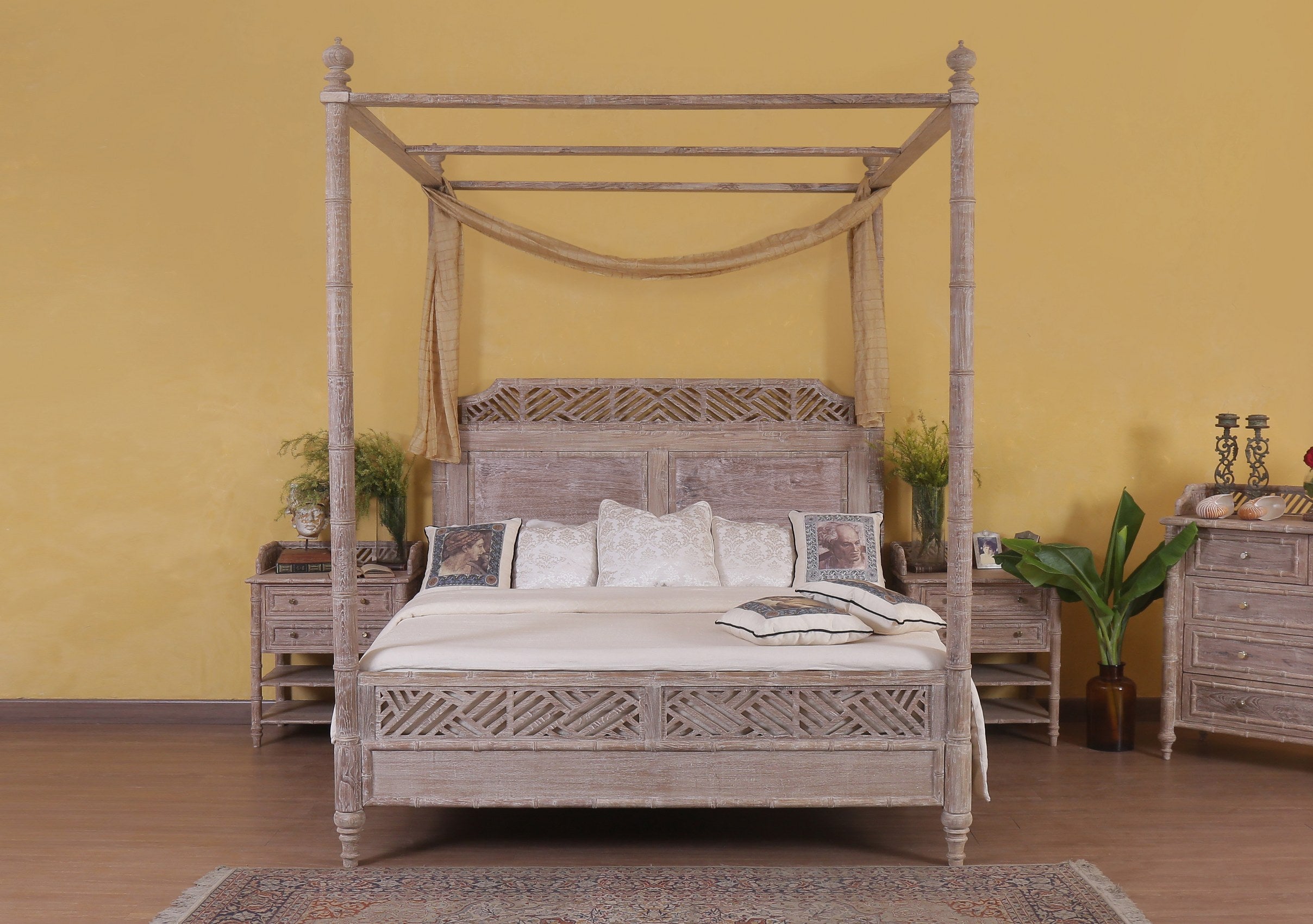 Curacao Bamboo Poster Bed