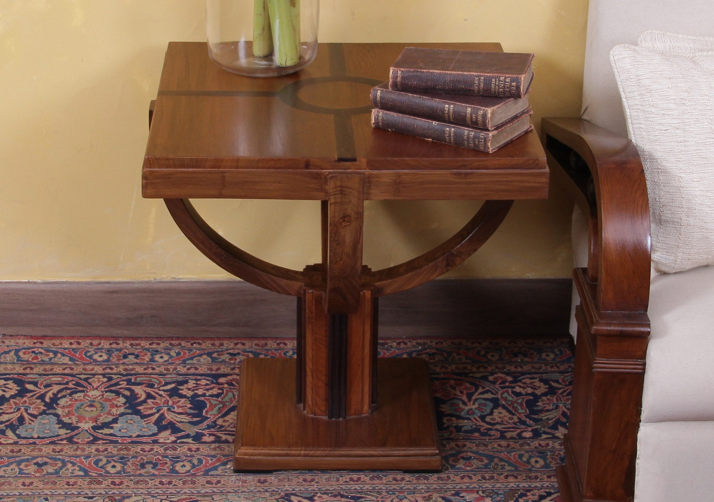 Deveux Table