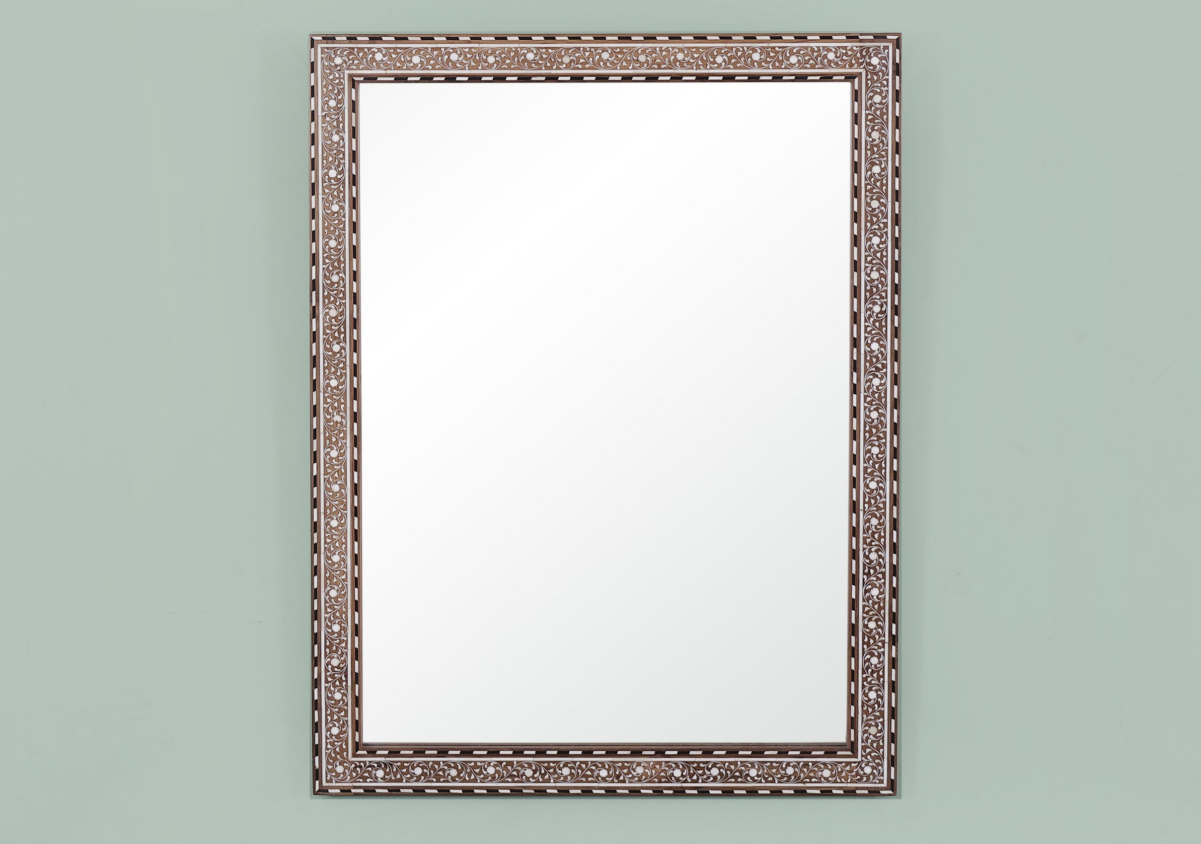 Polman Mirror Frame