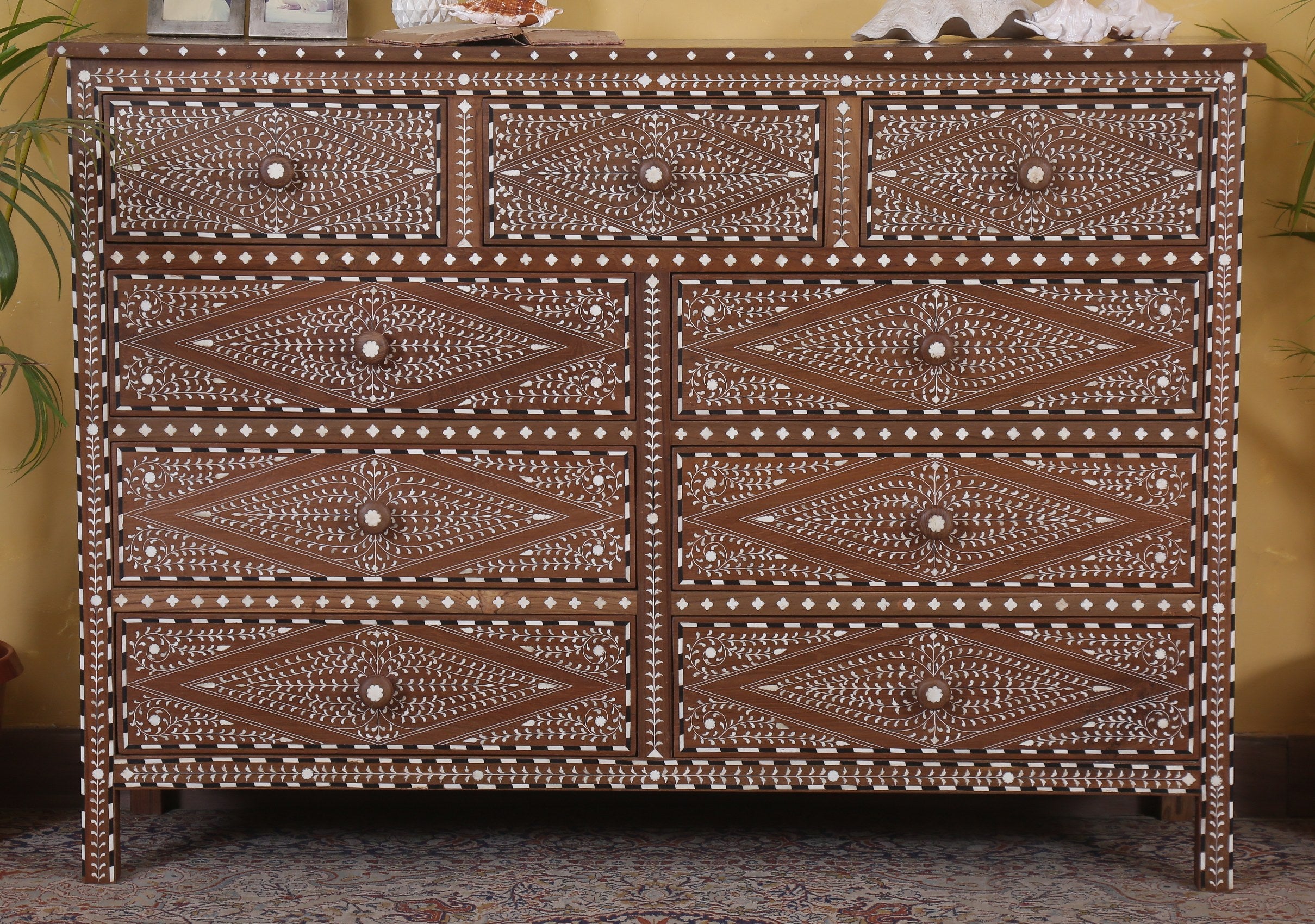 Hyland Inlaid Chests of Drawers