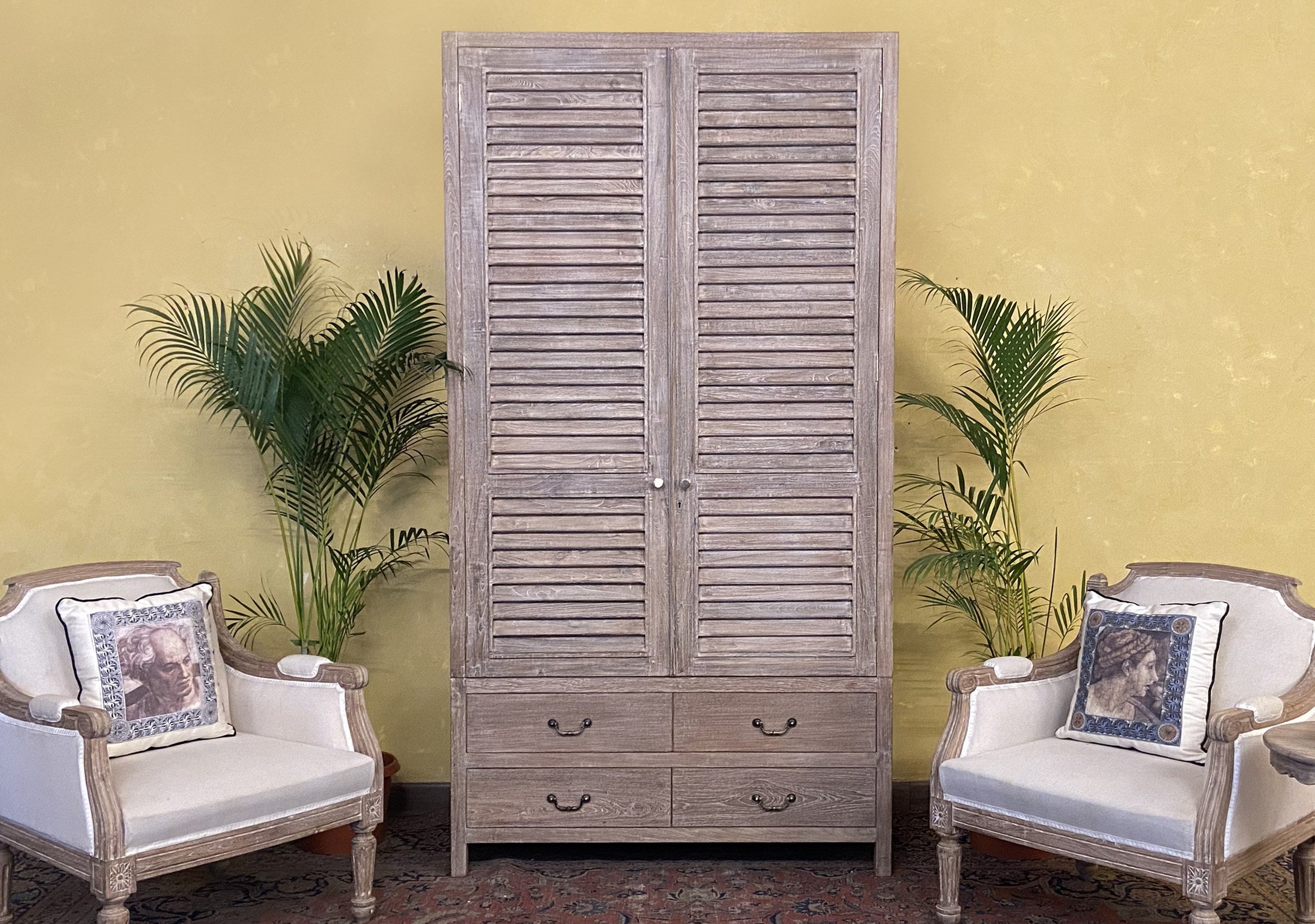 Elibank Armoire