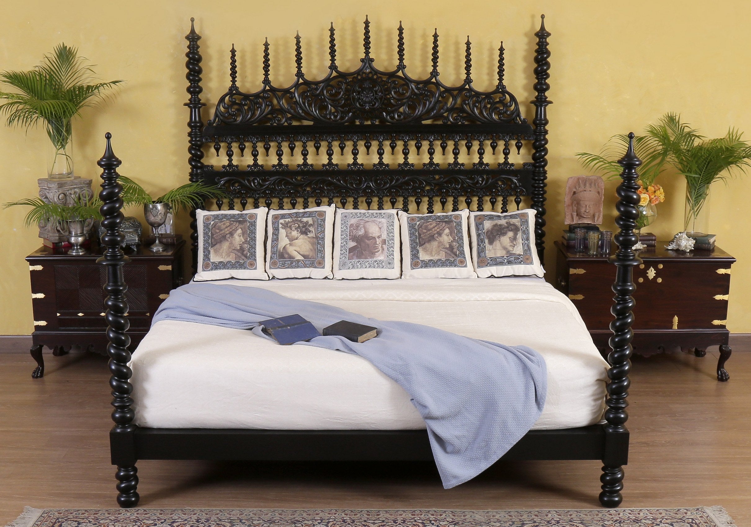 Macaulay Bed