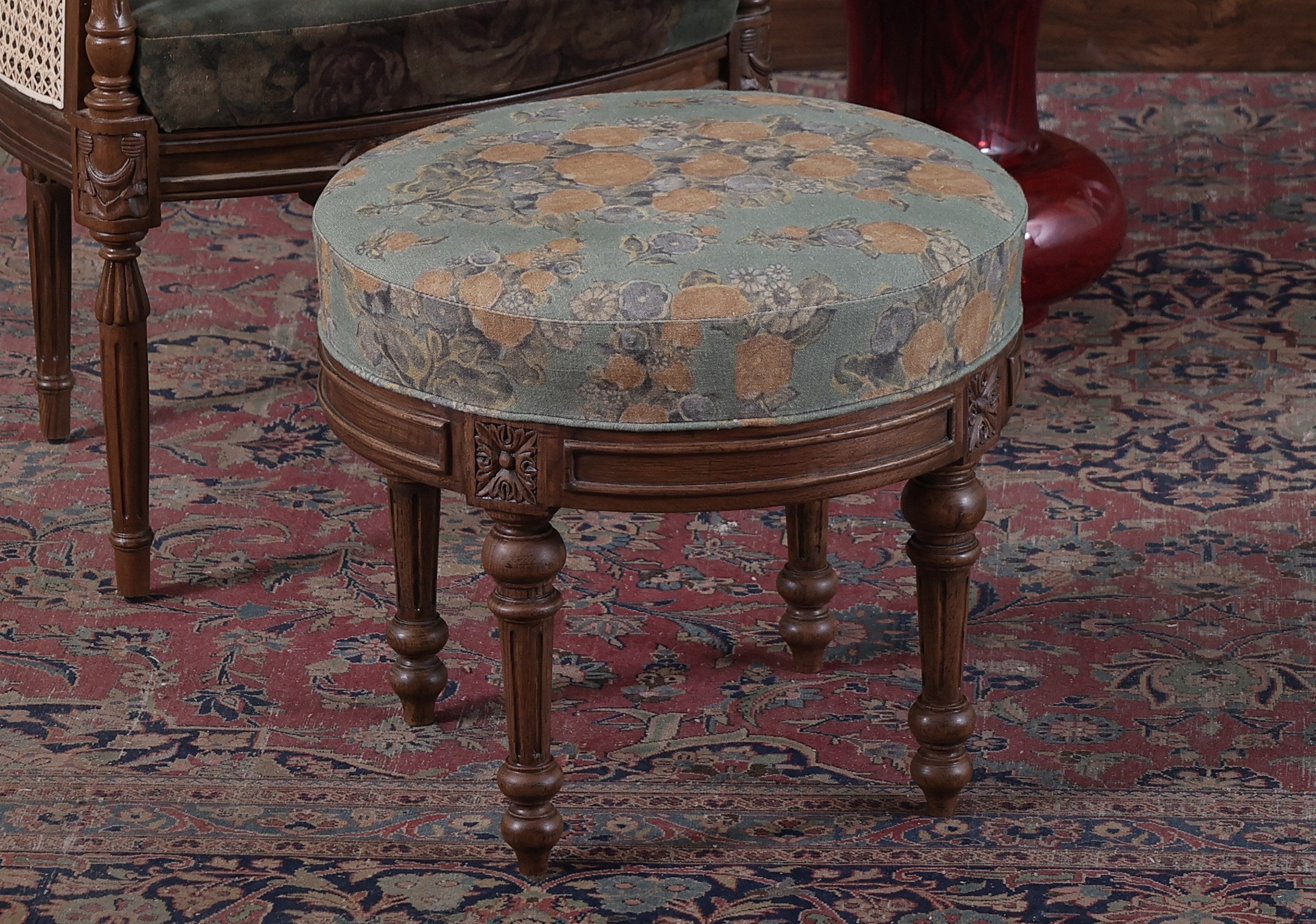 Sibourg Stool