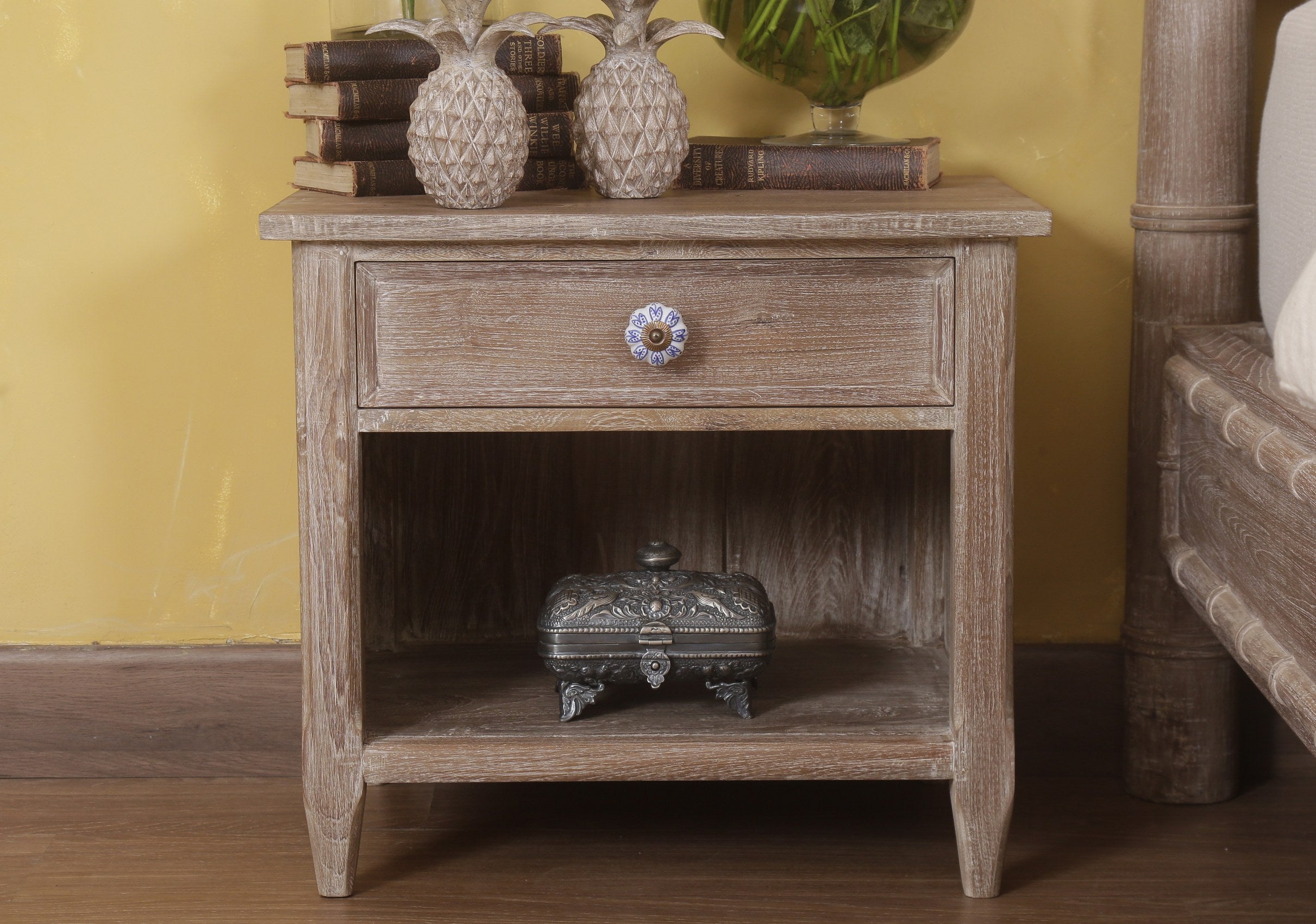 Evelyn Bedside Table