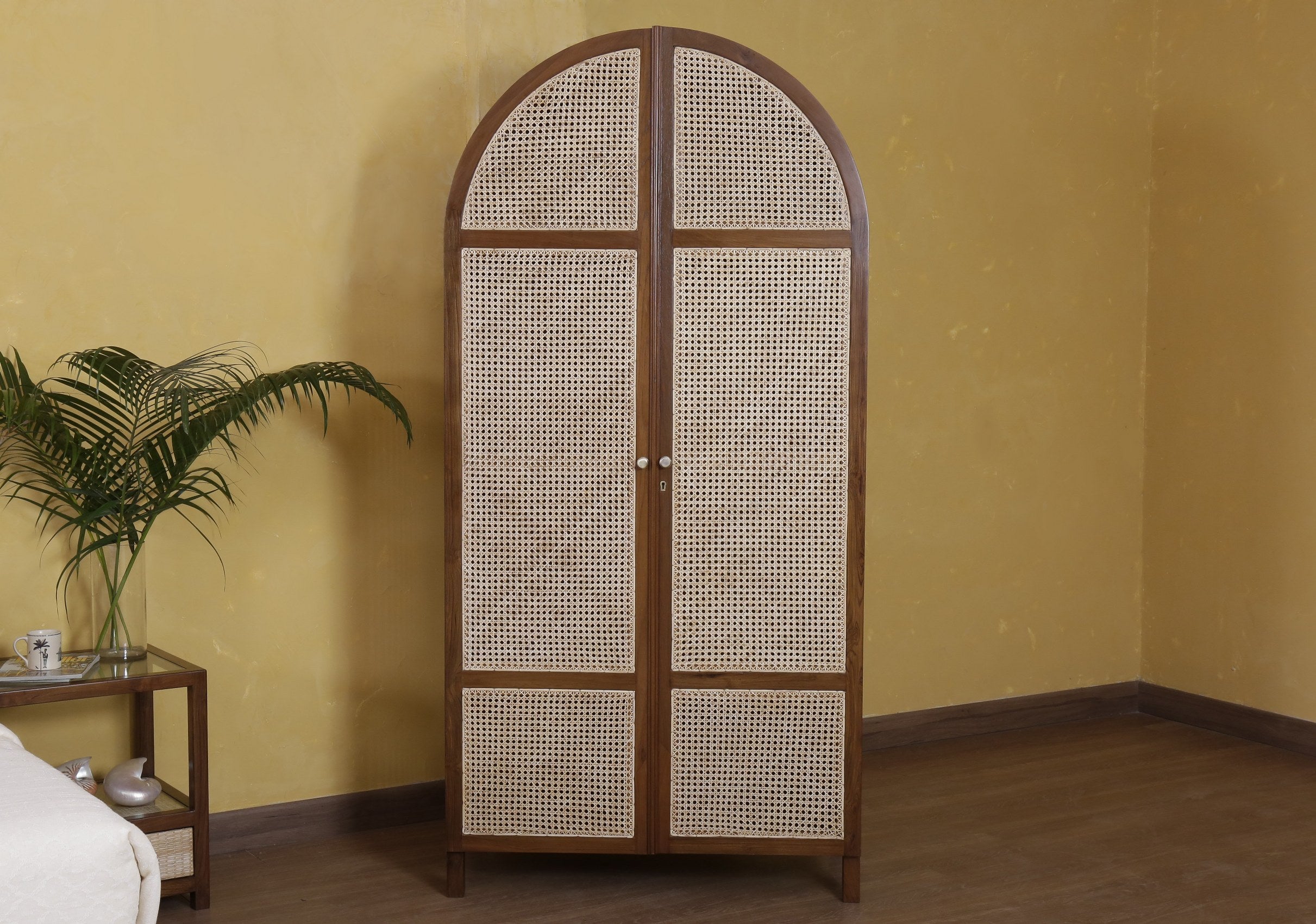 Ashton Armoire